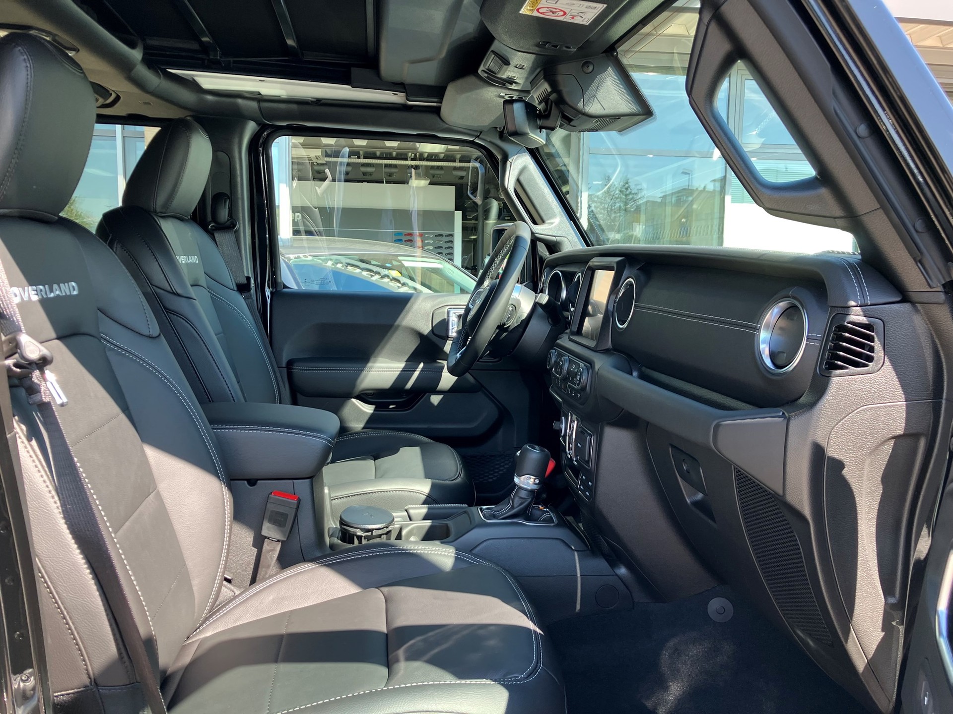 JEEP Wrangler 2.0 PHEV Unlimited Overland Automatic POWER-Soft Top-image-10