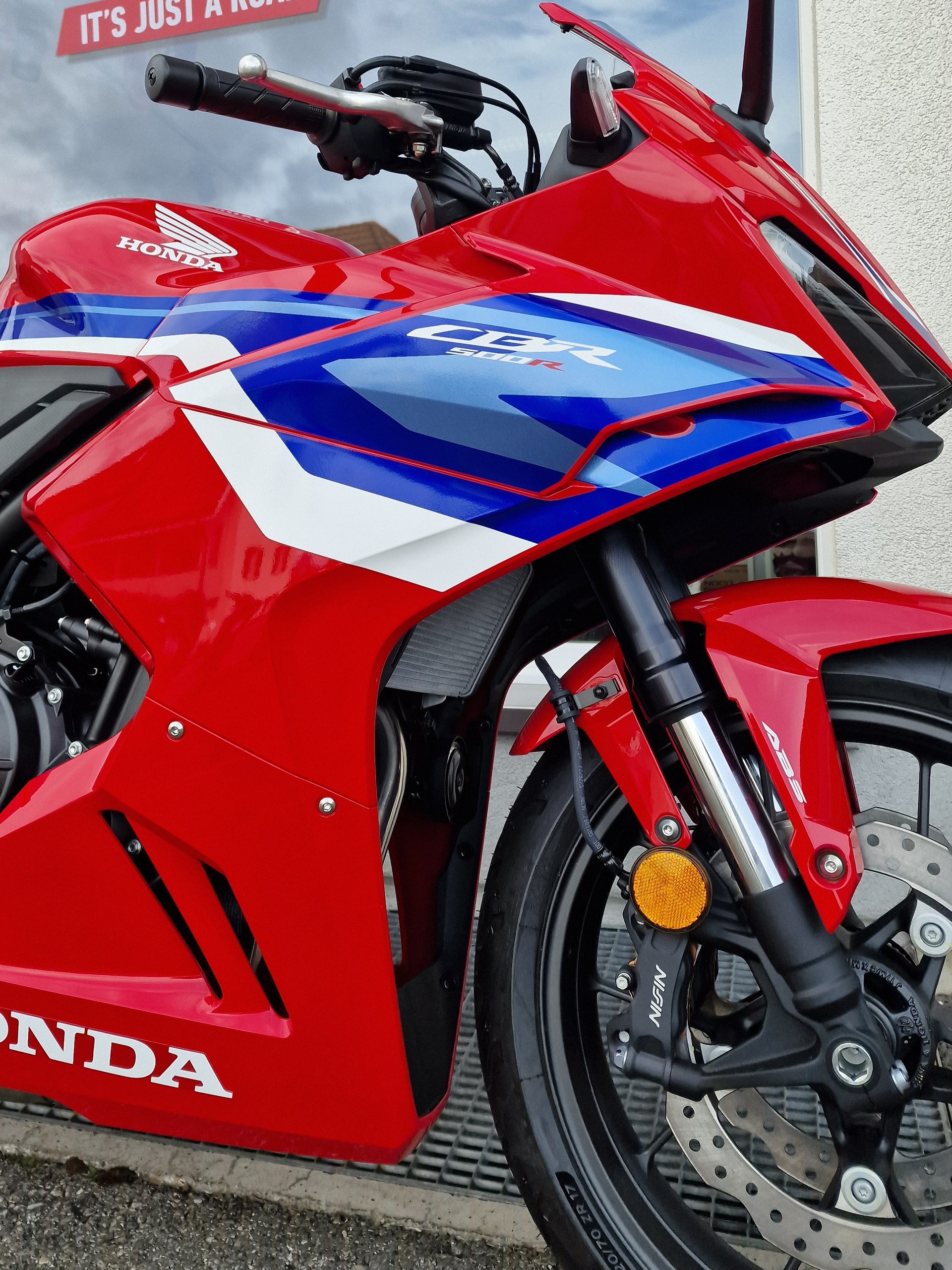 HONDA CBR 500 R - manuell-showroom-element-2
