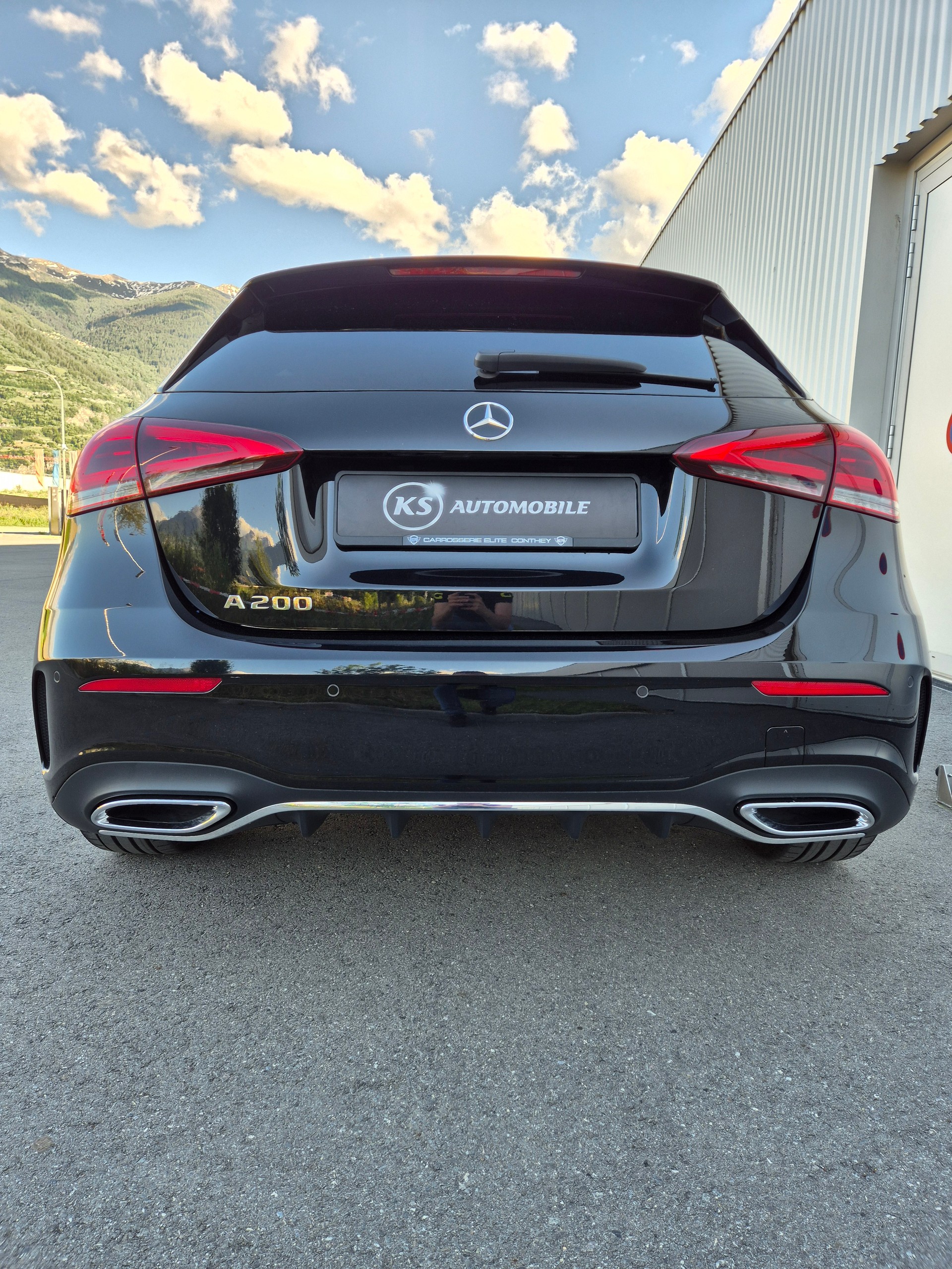 MERCEDES-BENZ A 200 AMG Line 7G-DCT-image-9