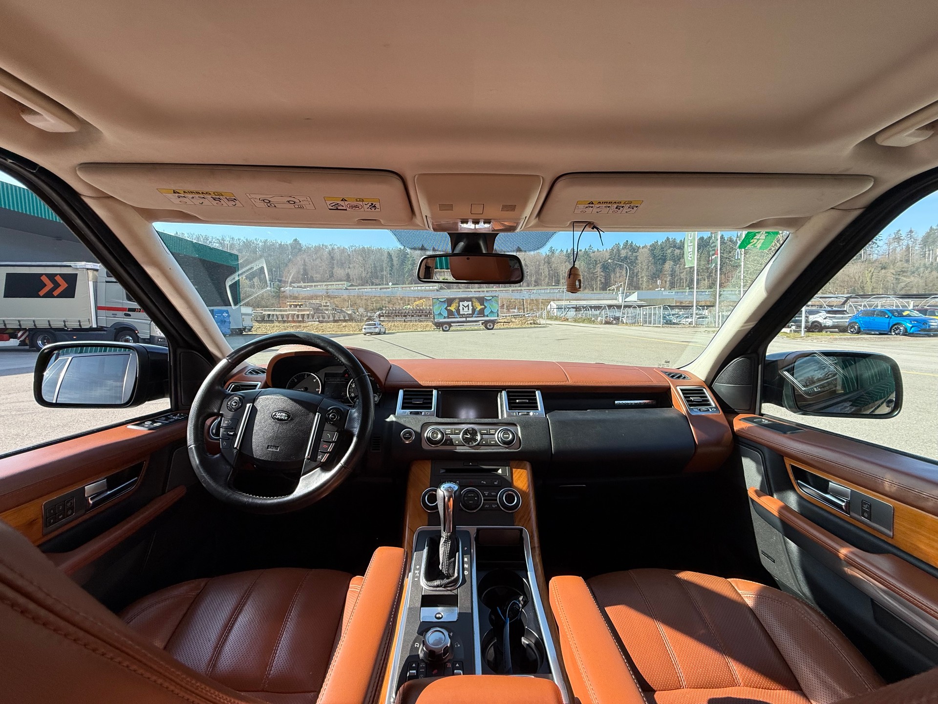 LAND ROVER Range Rover Sport 3.0 TDV6 HSE Automatic-image-11
