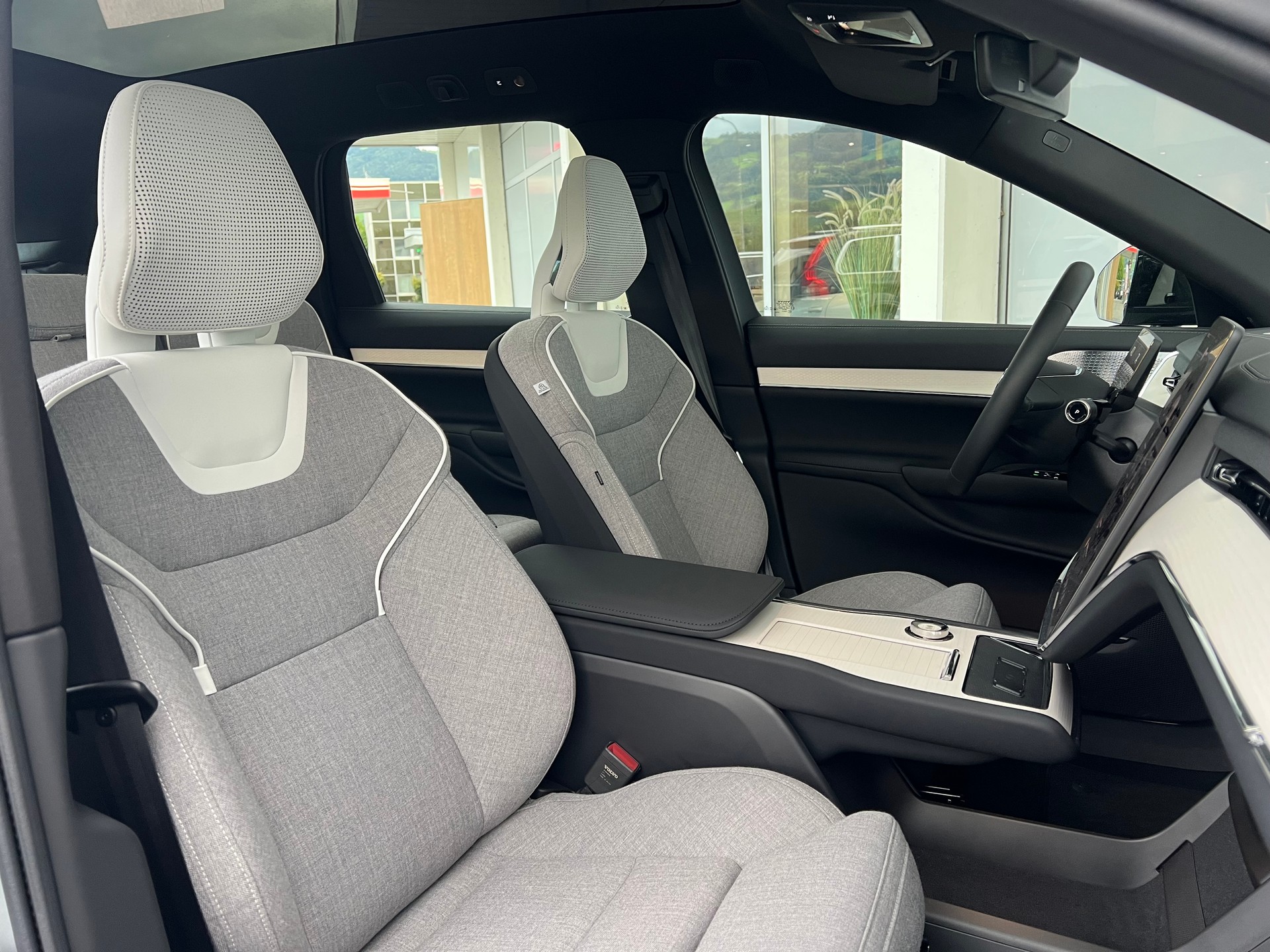 VOLVO EX90 Twin Performance 111 kWh Ultra AWD-showroom-element-3