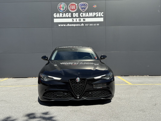 ALFA ROMEO Giulia 2.2 JTDM Veloce Q4-image-1