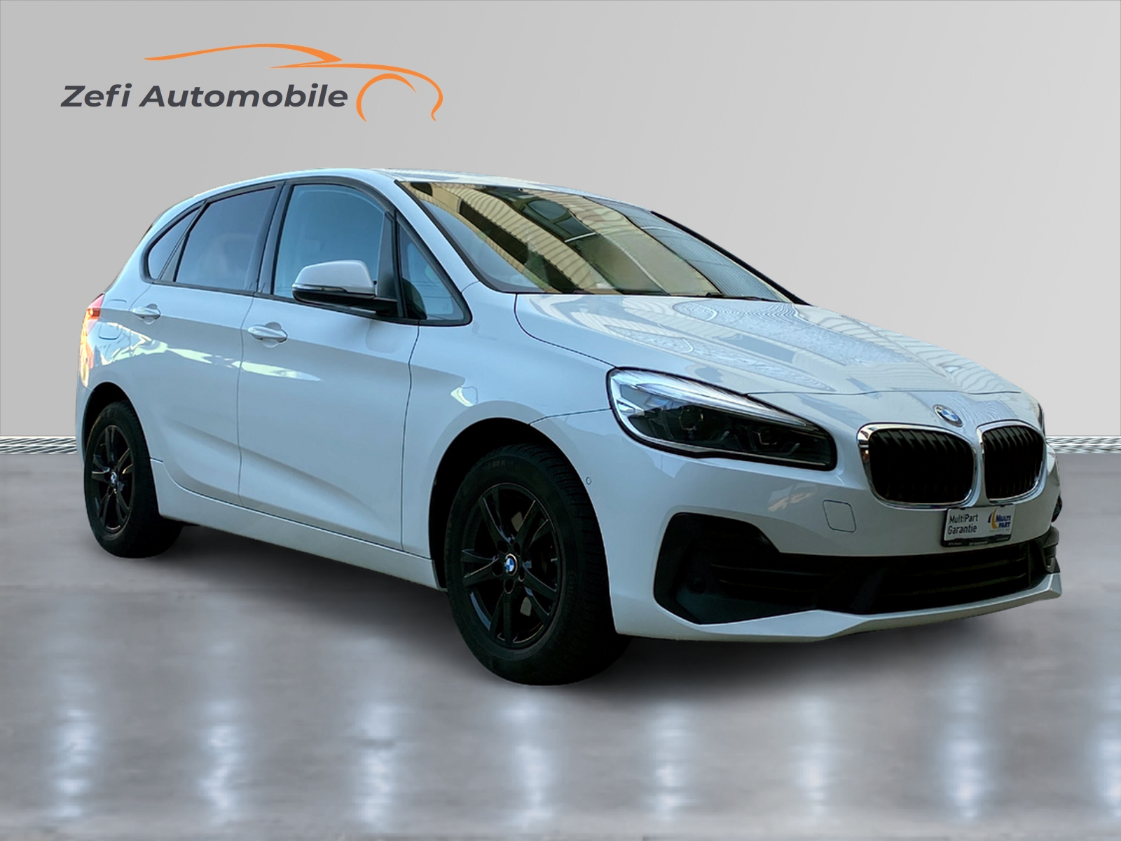 BMW 218i Active Tourer DKG Essential Edition-image-3