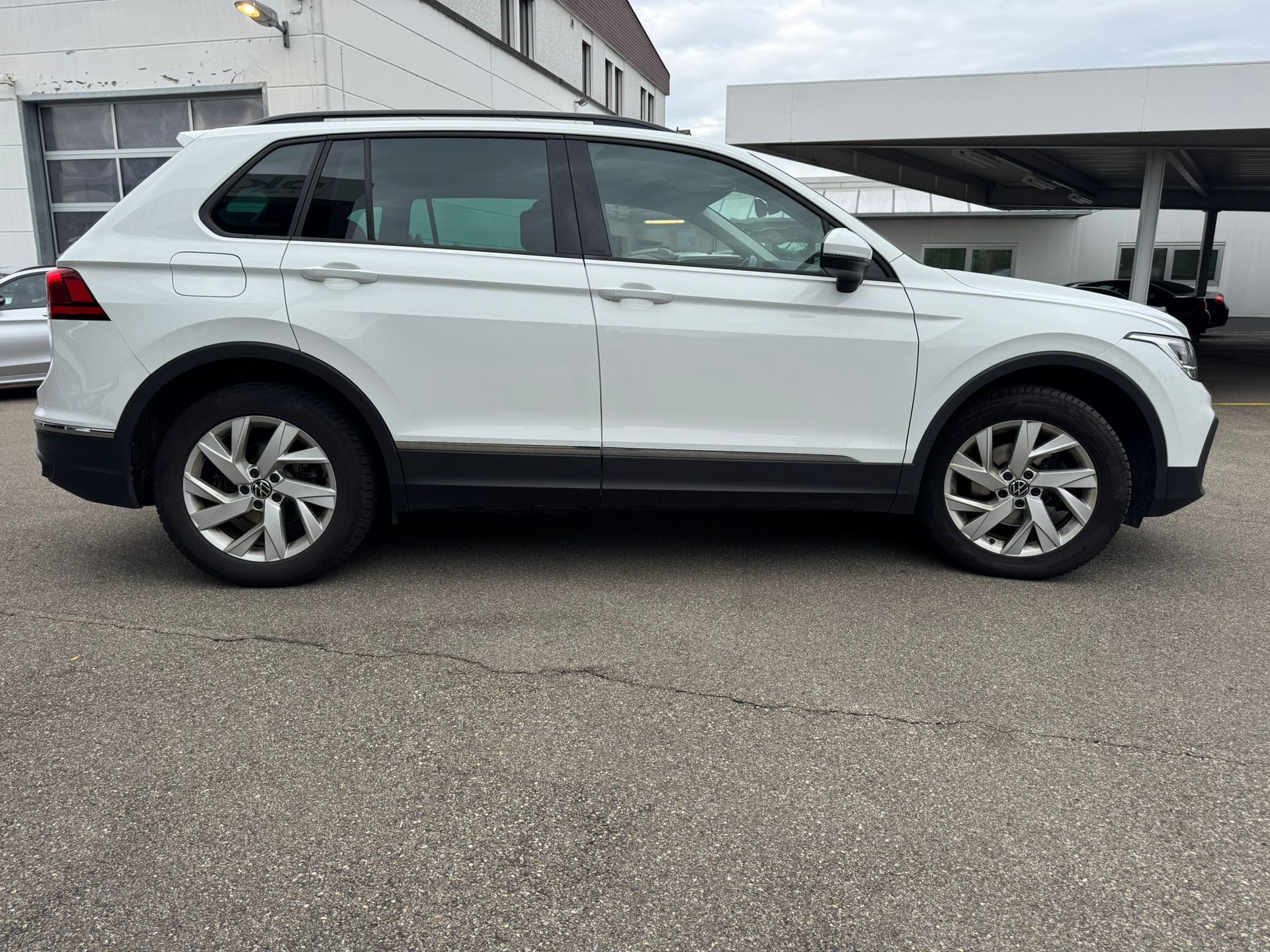 VW Tiguan 1.5TSI Evo Life DSG-image-3