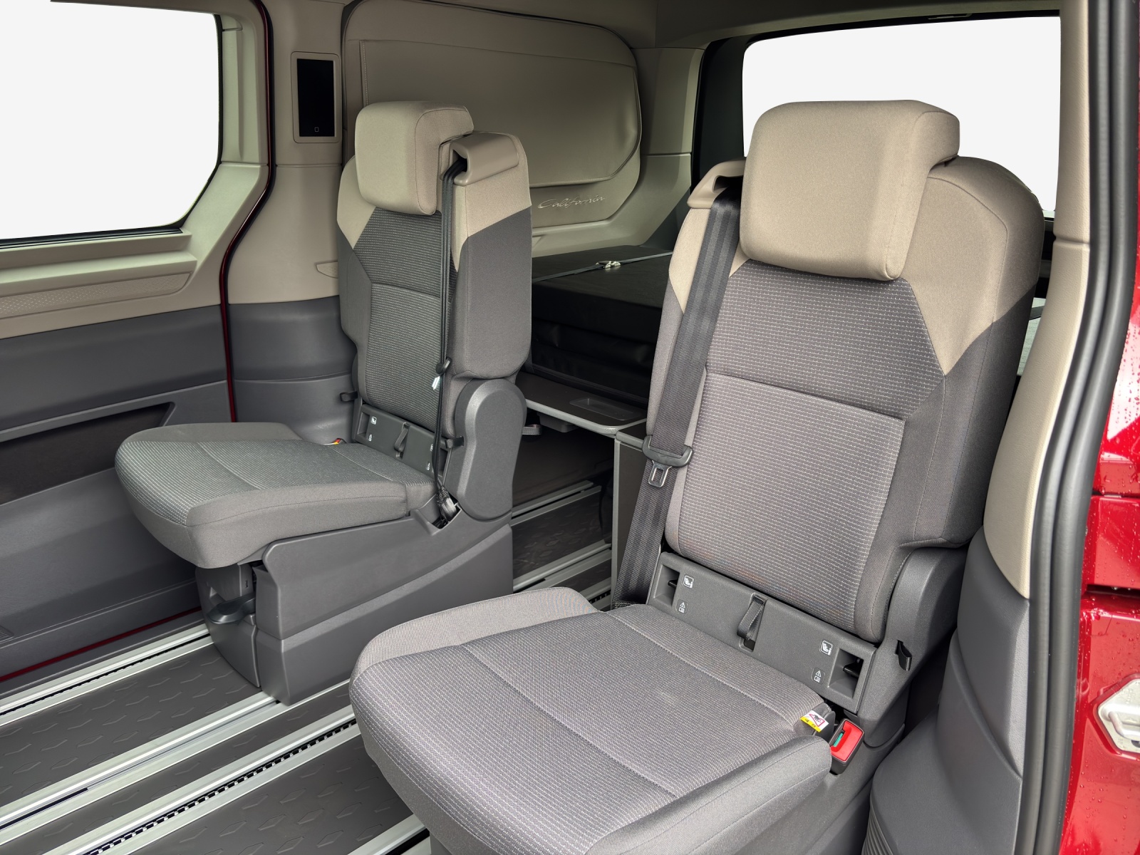 VW California eHybrid Beach Tour 4Motion-image-11
