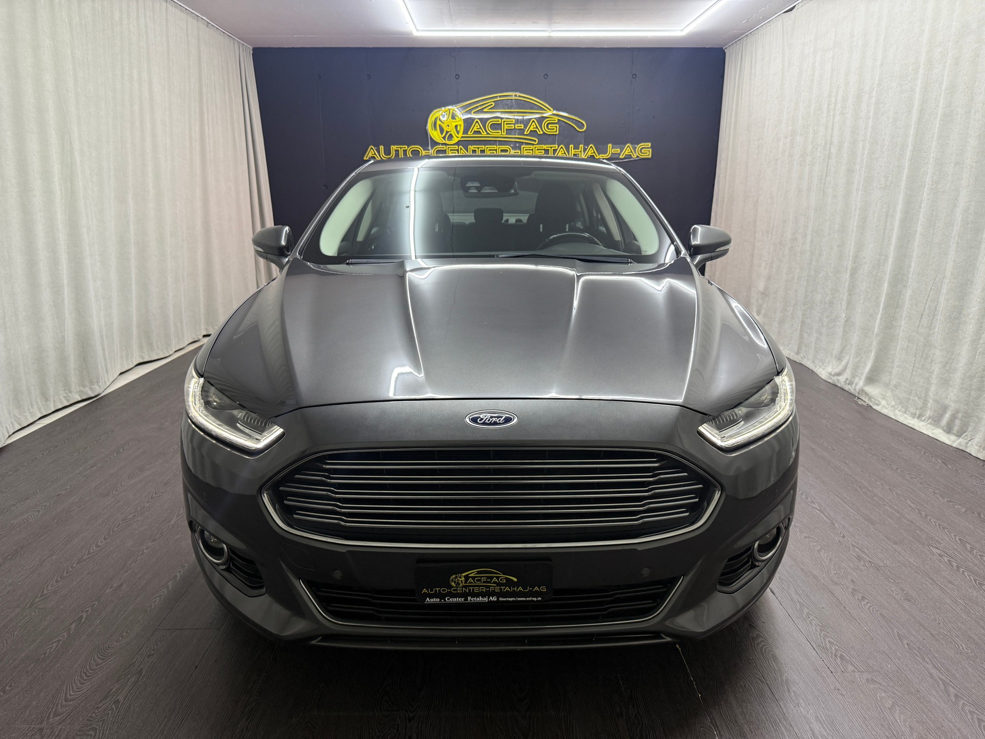 FORD Mondeo 2.0 TDCi Titanium PowerShift-showroom-element-1