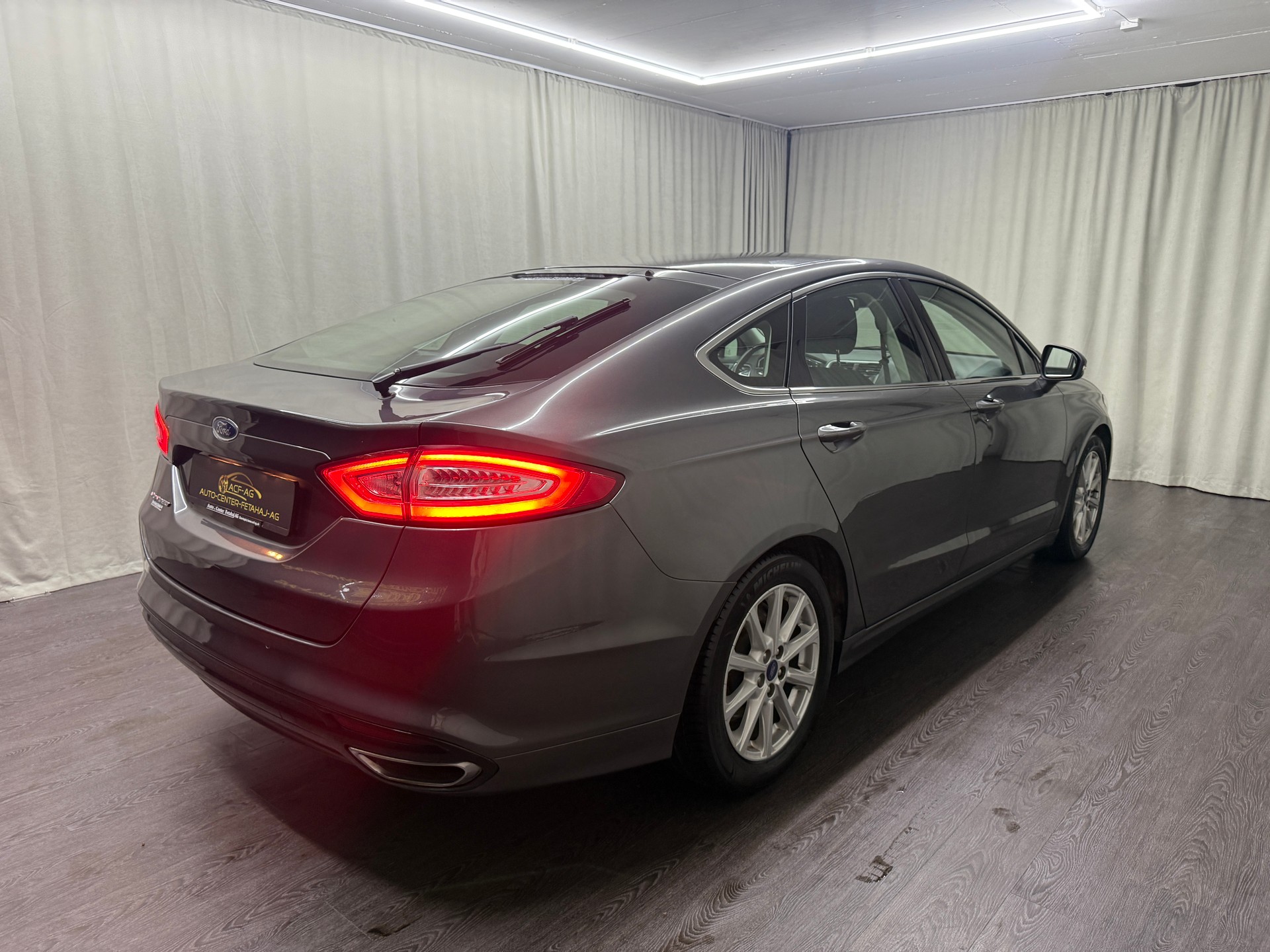 FORD Mondeo 2.0 TDCi Titanium PowerShift-showroom-element-3