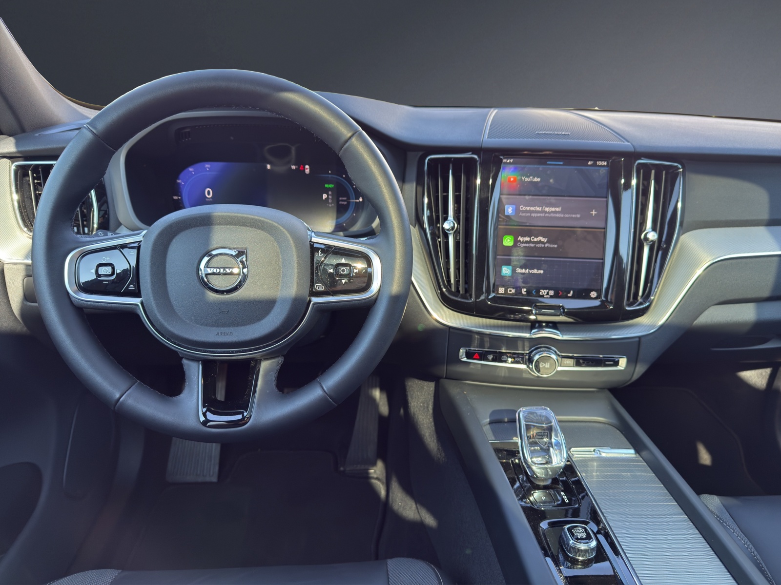 VOLVO XC60 T8 eAWD PluginHybrid Plus Dark Geartronic-image-10