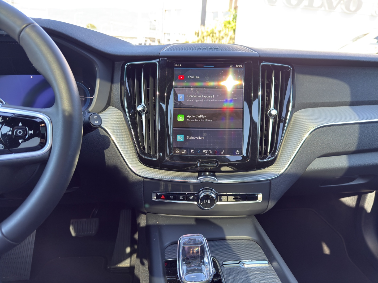 VOLVO XC60 T8 eAWD PluginHybrid Plus Dark Geartronic-image-6