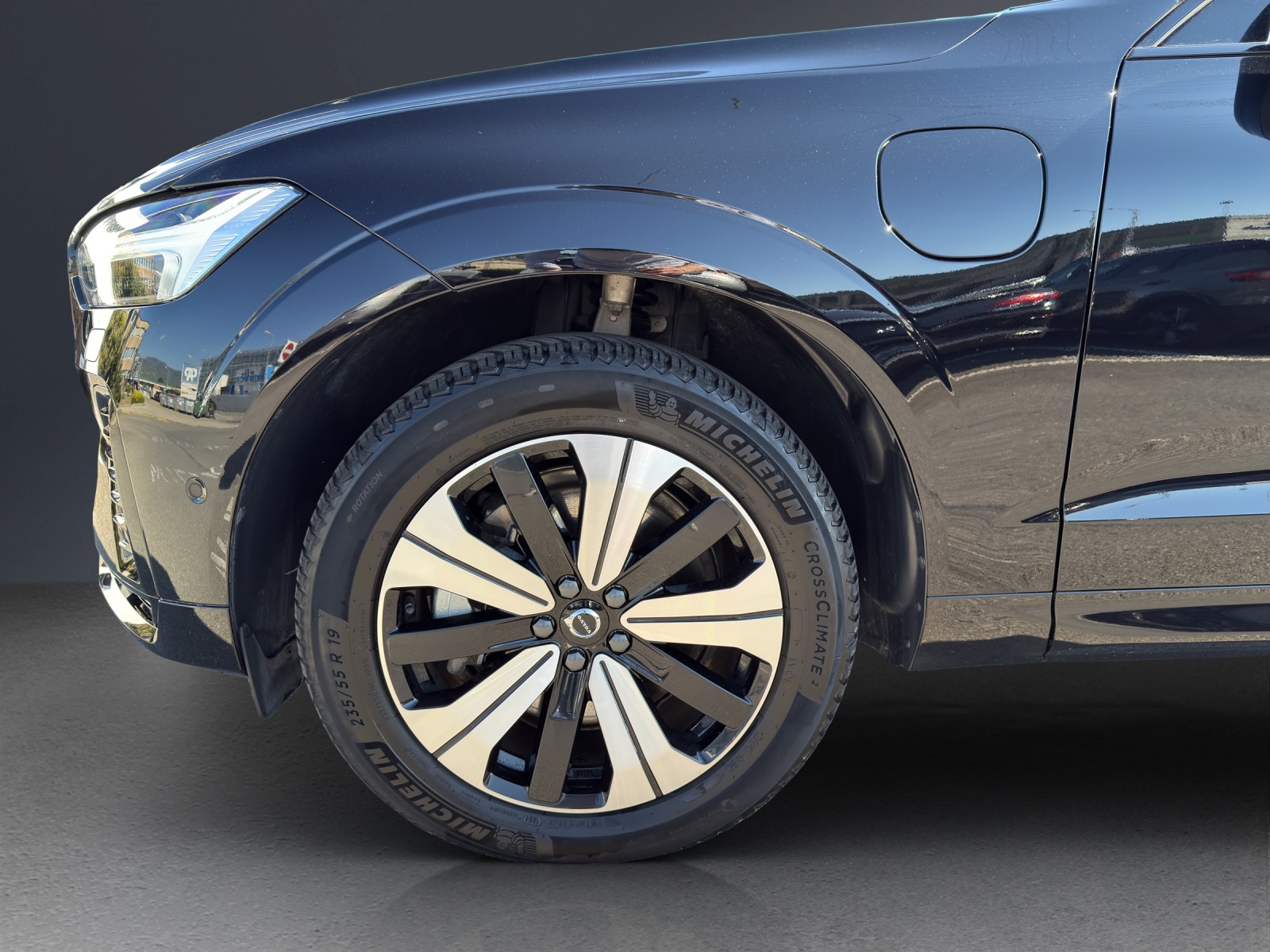 VOLVO XC60 T8 eAWD PluginHybrid Plus Dark Geartronic-image-5