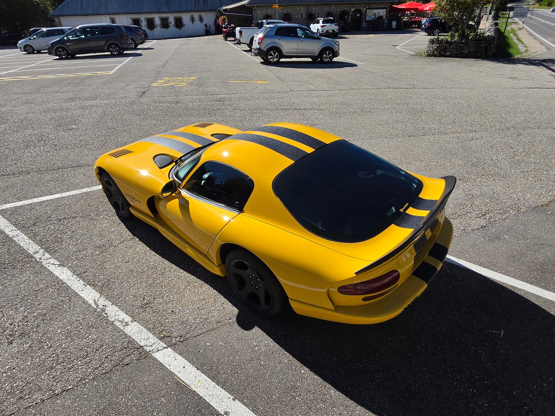 DODGE Viper GTS 2002-image-1