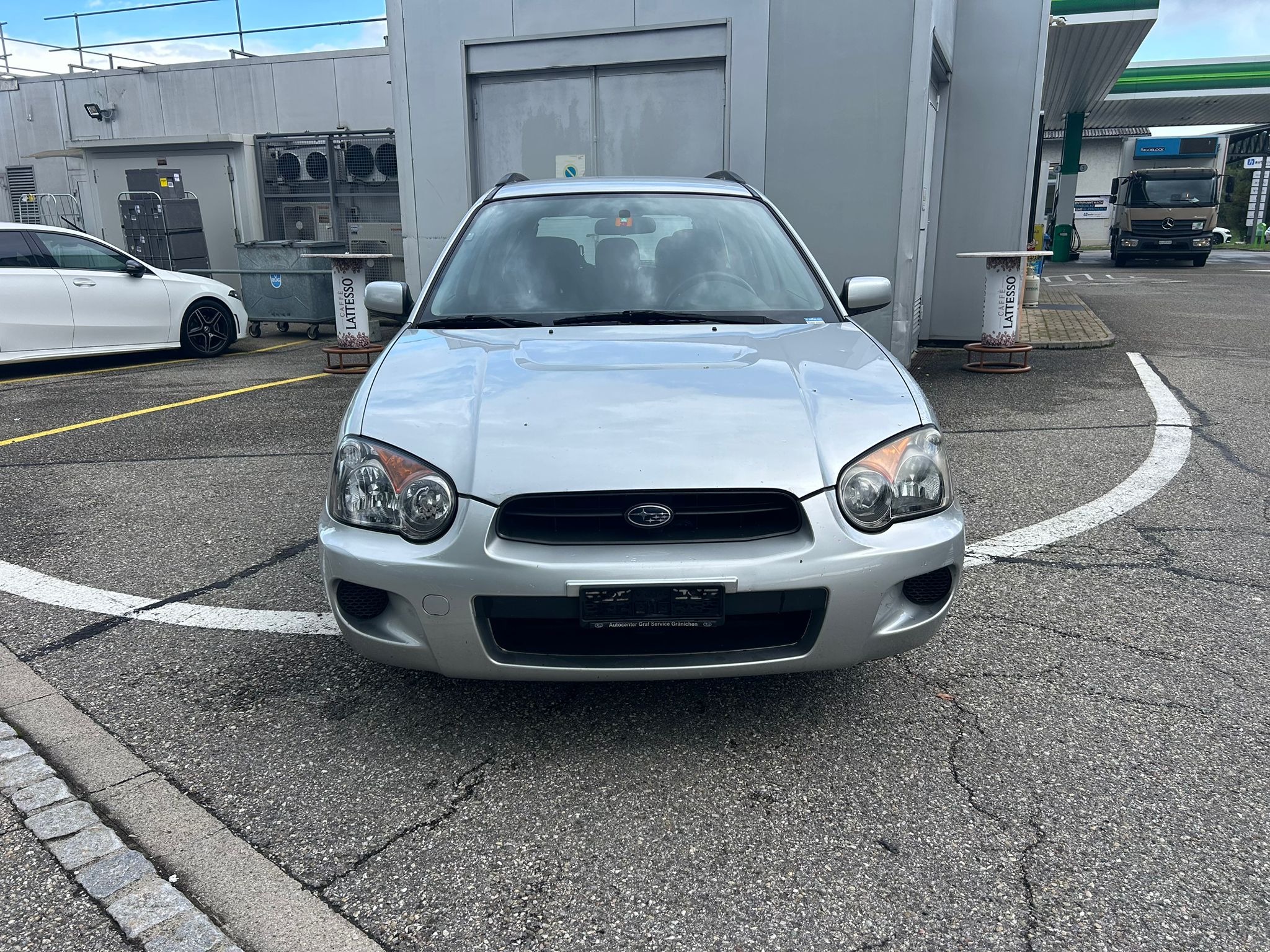 Car photo