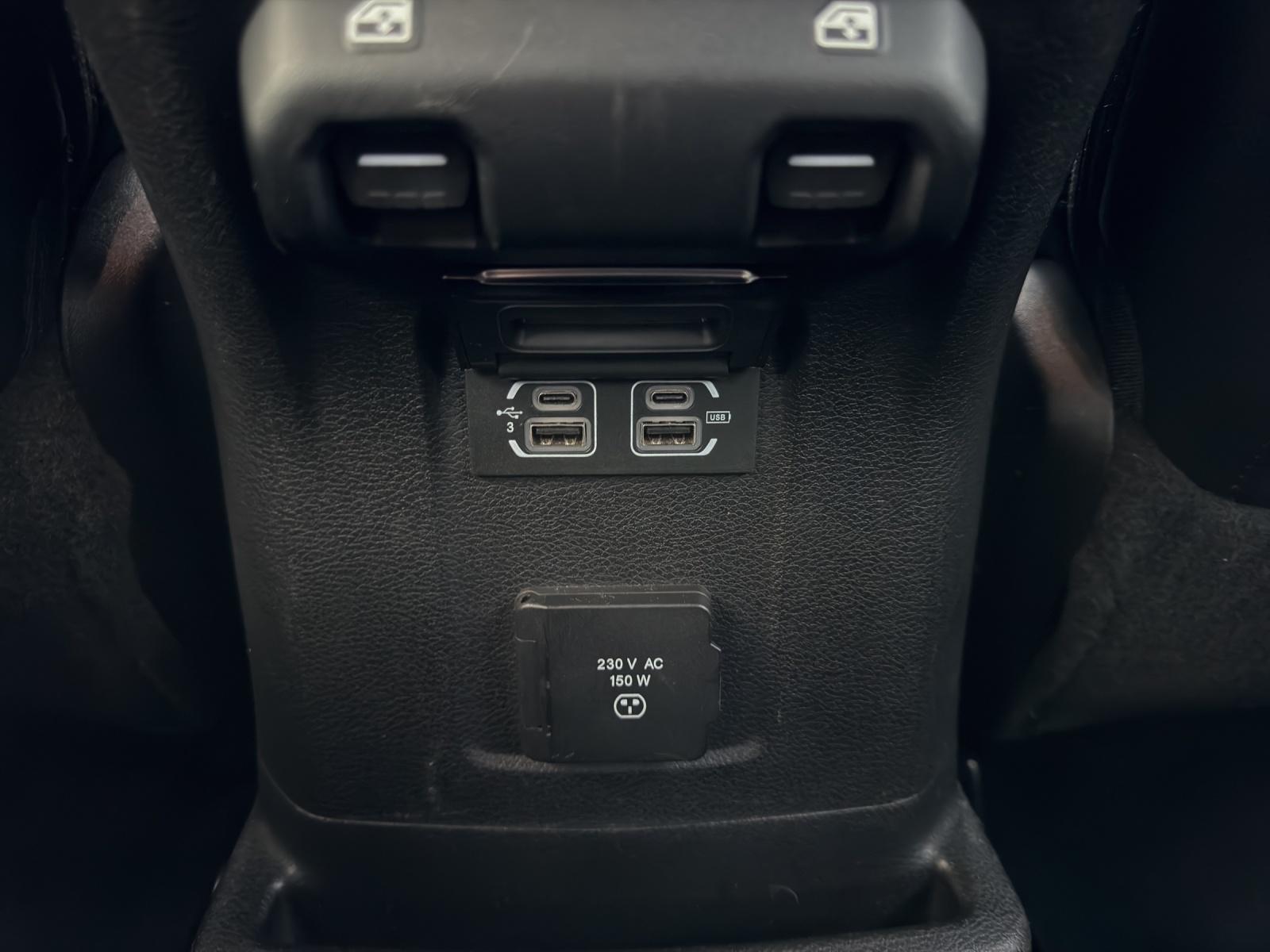 JEEP Wrangler 2.0 Unlimited Sahara Automatic-image-20
