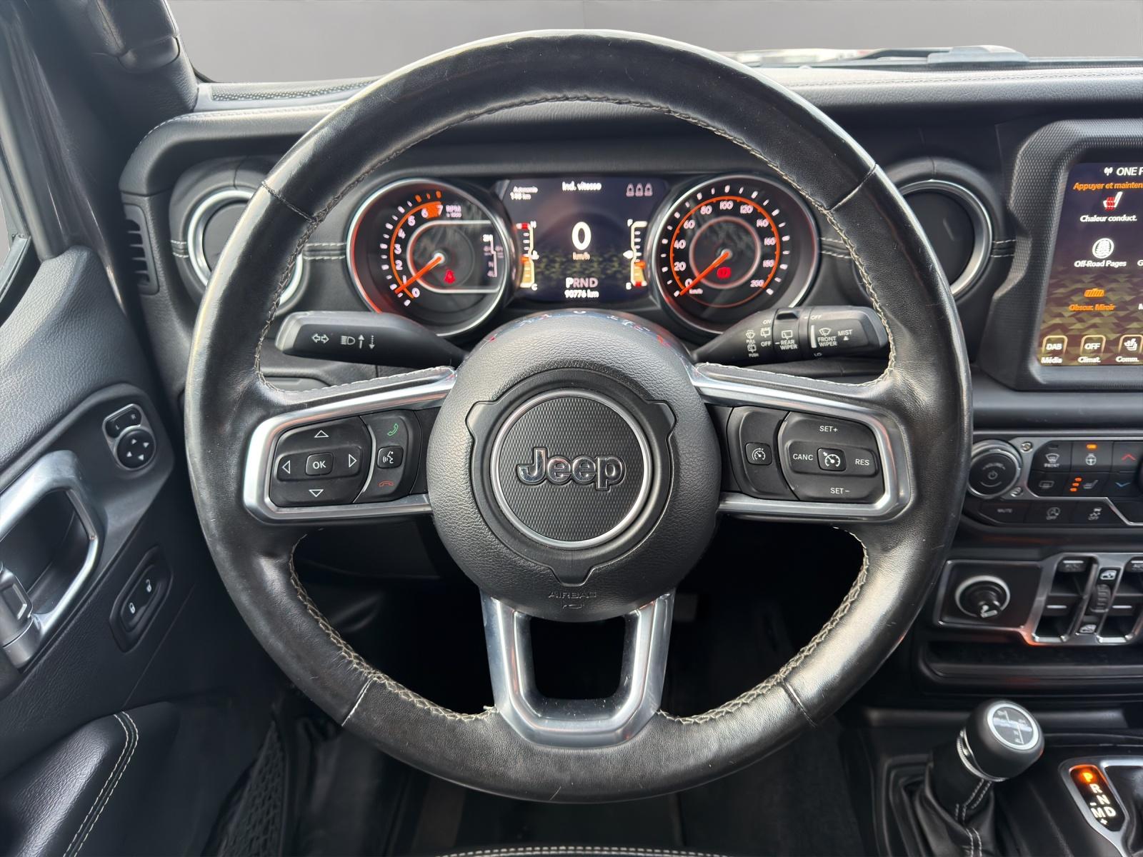 JEEP Wrangler 2.0 Unlimited Sahara Automatic-image-13