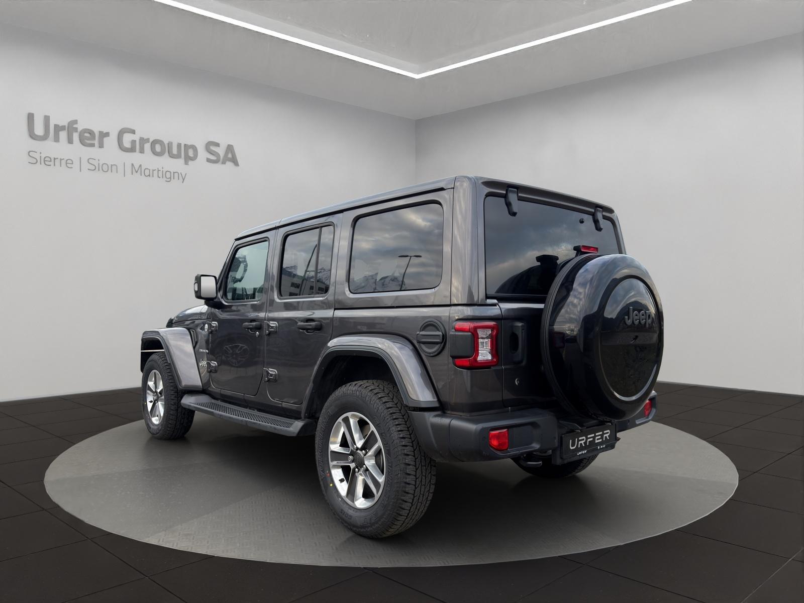 JEEP Wrangler 2.0 Unlimited Sahara Automatic-image-2