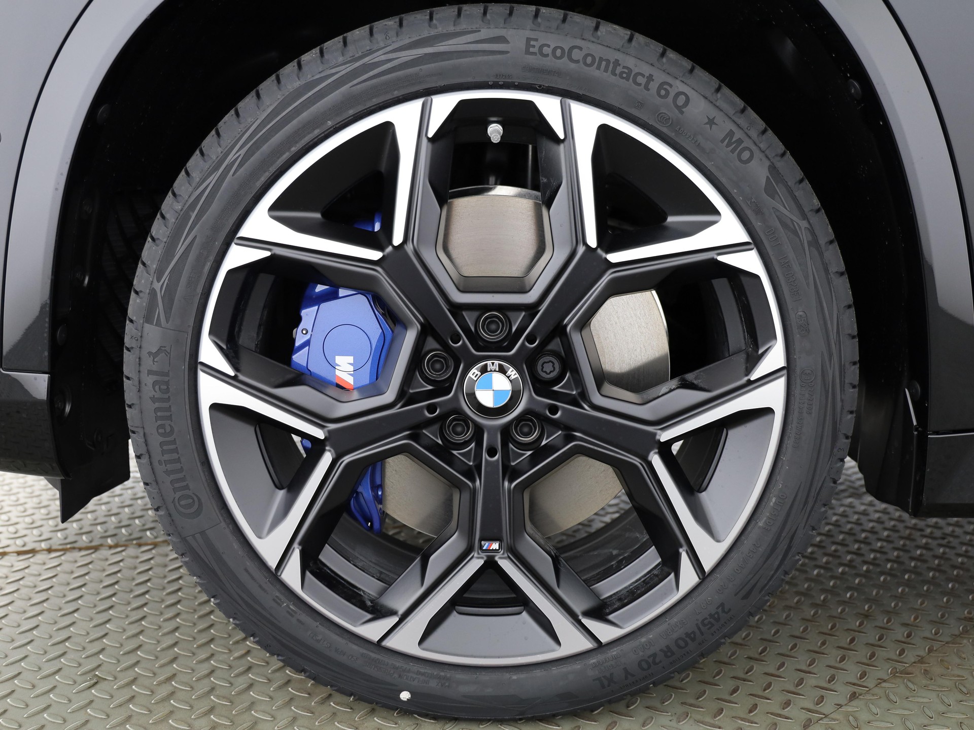 BMW X1 M35i-image-6