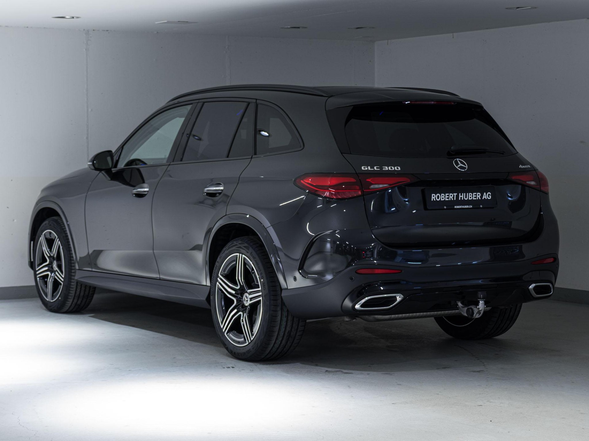 MERCEDES-BENZ GLC 300 4MATIC-image-3