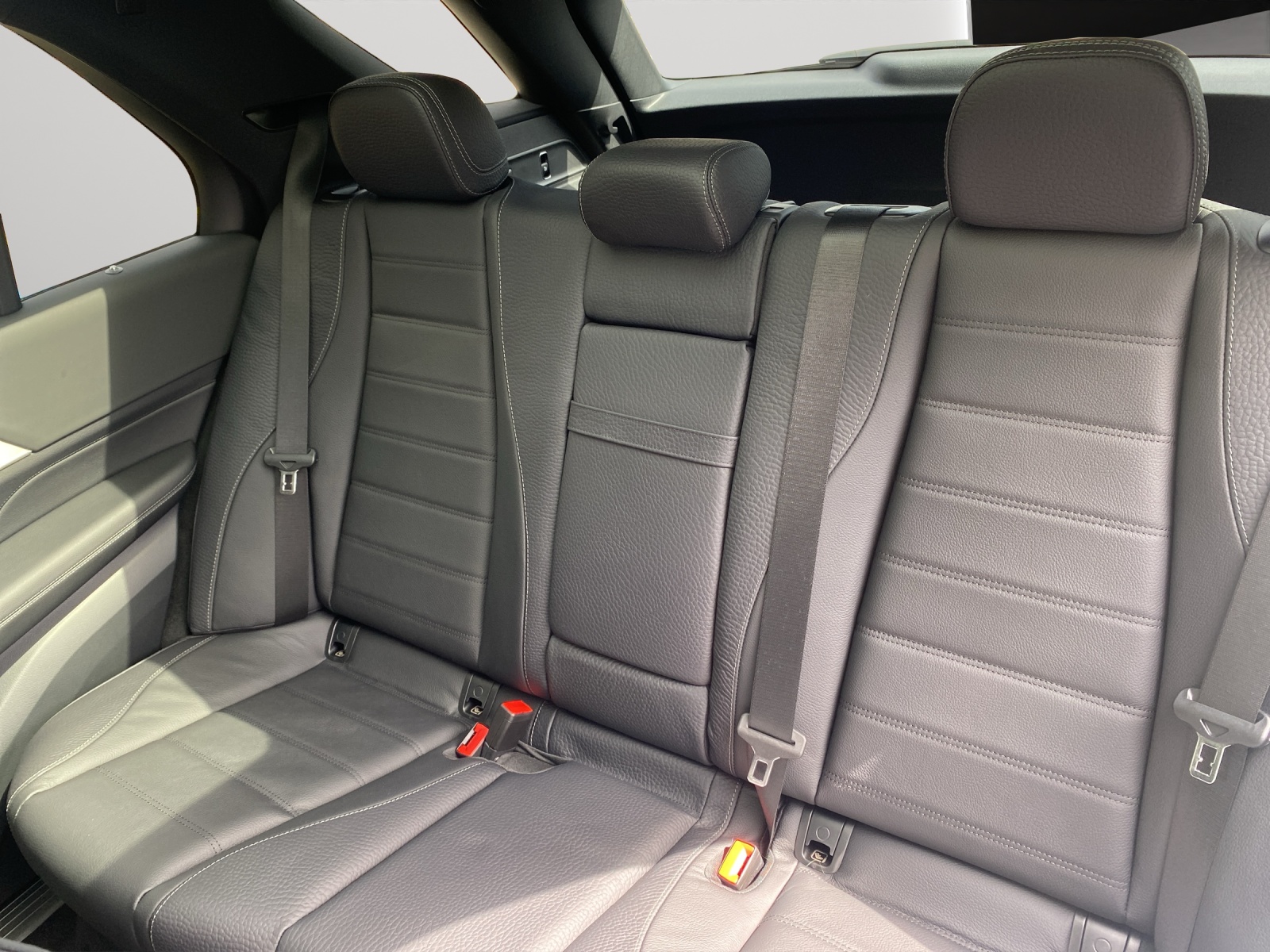 Image MERCEDES-BENZ GLE-300 GLE 300 d 4Matic 9G-Tronic