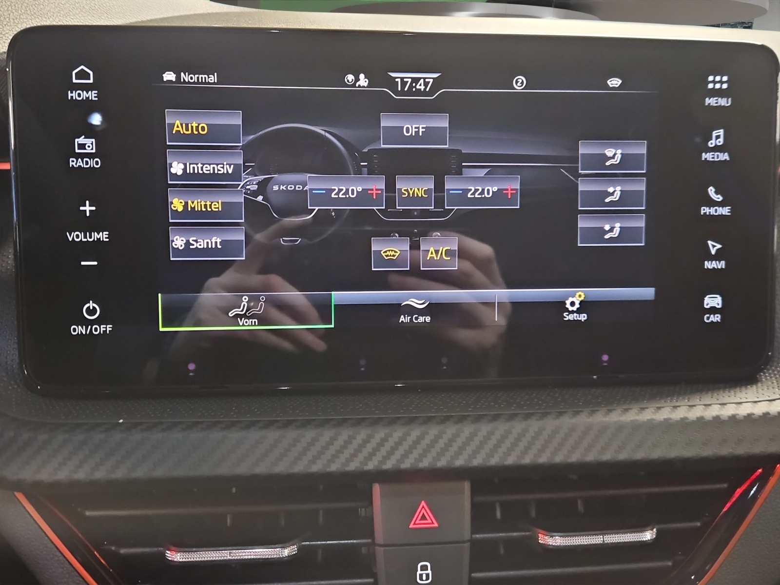 SKODA Kamiq 1.5 TSI Monte Carlo DSG-image-19