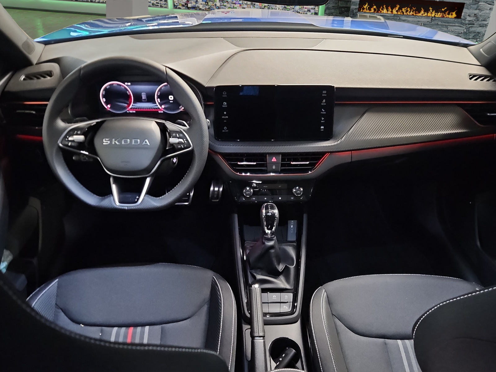 SKODA Kamiq 1.5 TSI Monte Carlo DSG-image-7