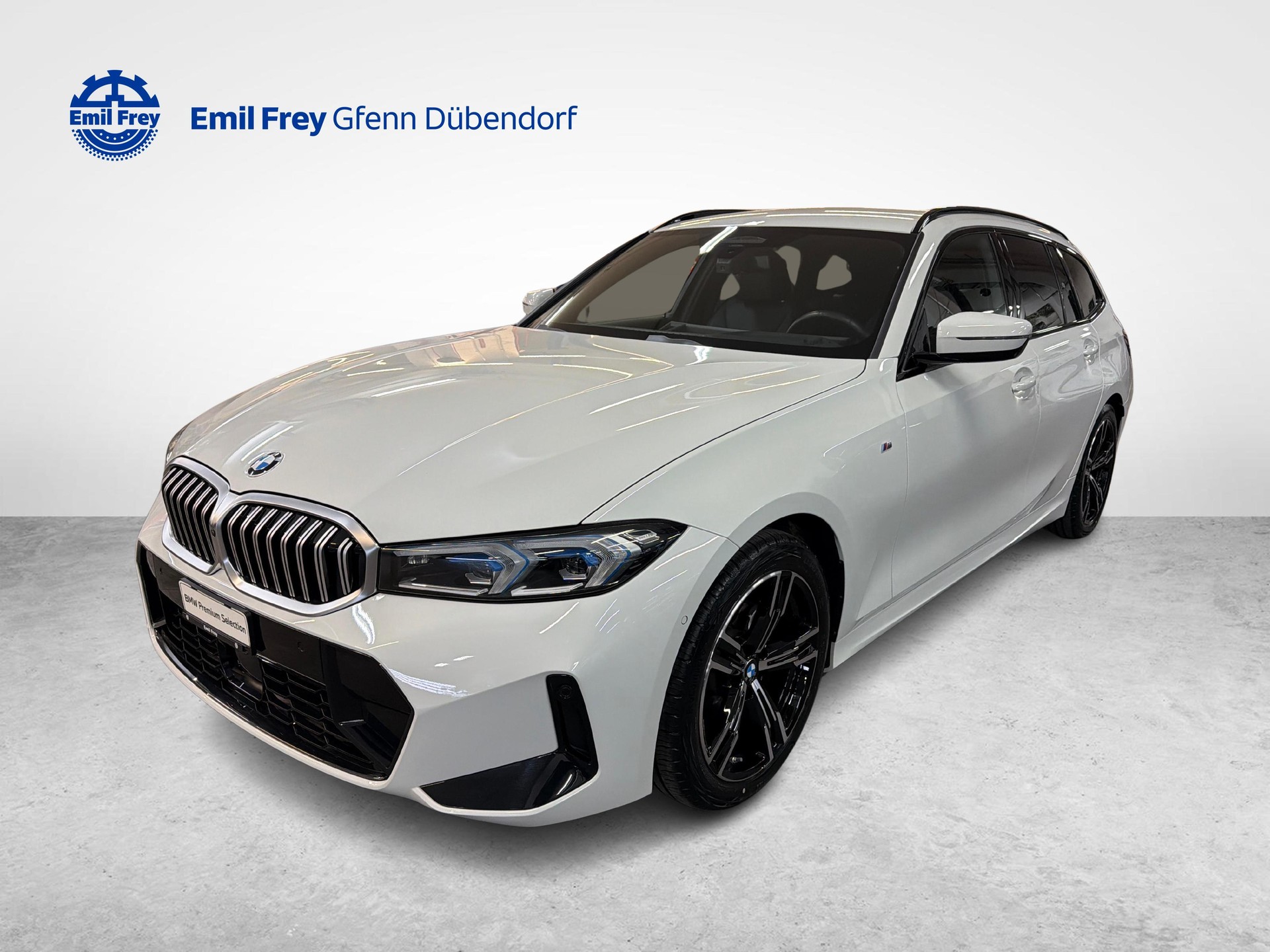 BMW 320d xDrive SAG Touring-image-0