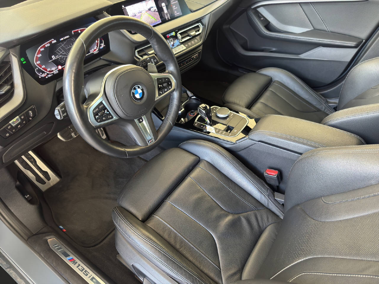 BMW M135i xDrive F40 306PS-image-9