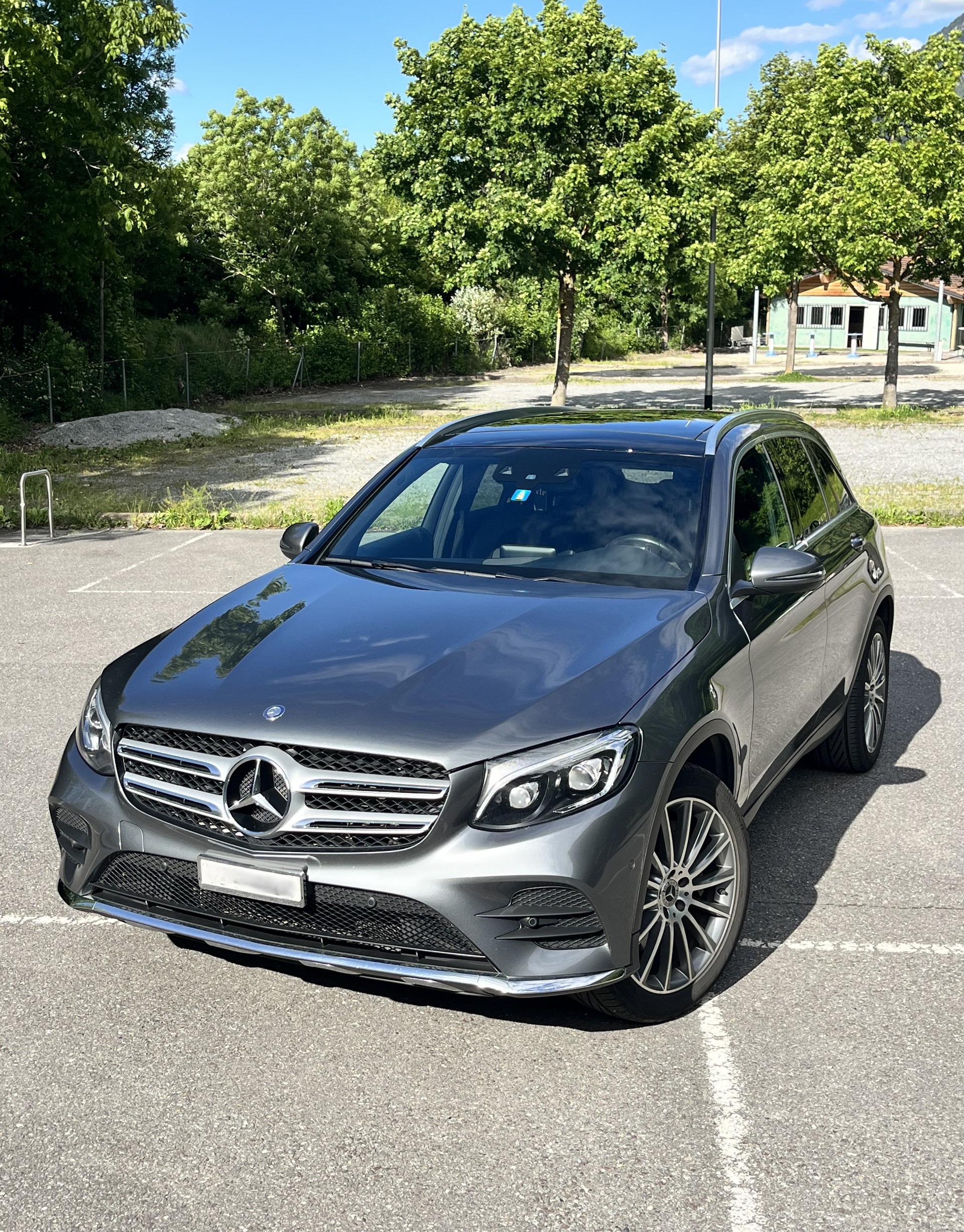 MERCEDES-BENZ GLC 250 d AMG Line 4Matic 9G-Tronic-image-0