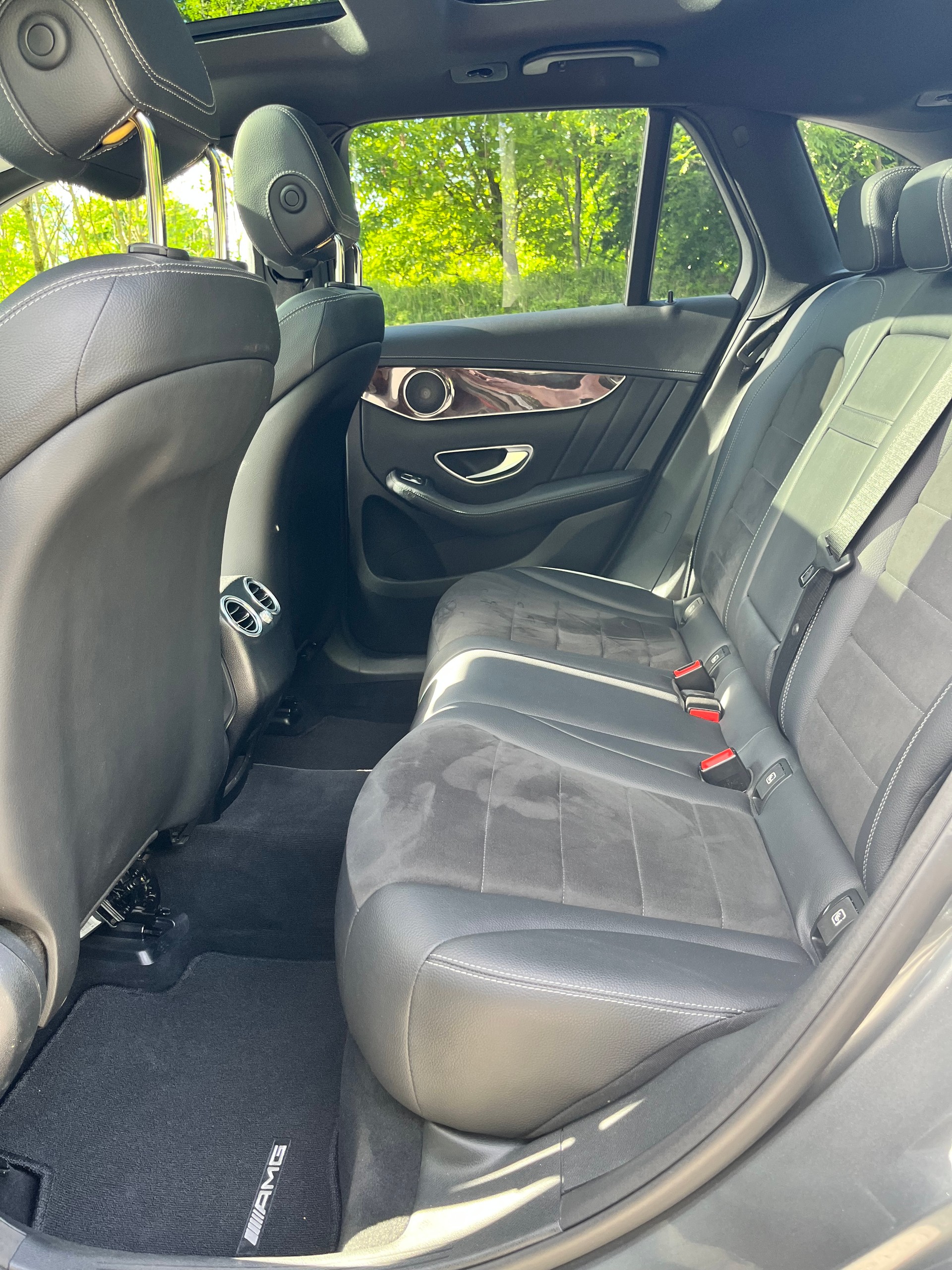 MERCEDES-BENZ GLC 250 d AMG Line 4Matic 9G-Tronic-image-8