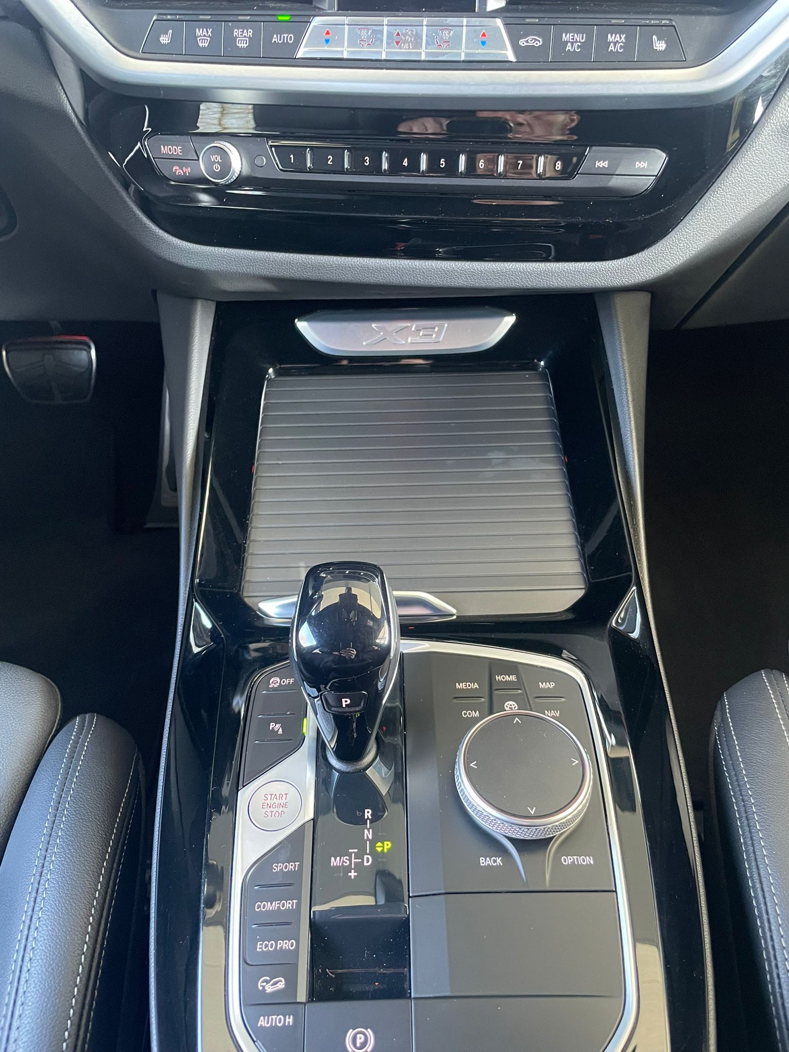 BMW X3 30i xDrive SAG-image-11
