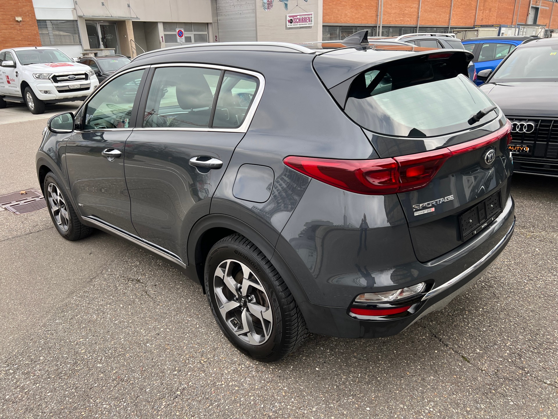 KIA Sportage 1.6CRDi Mild Hybrid Power 2020 4WD Automat-image-2