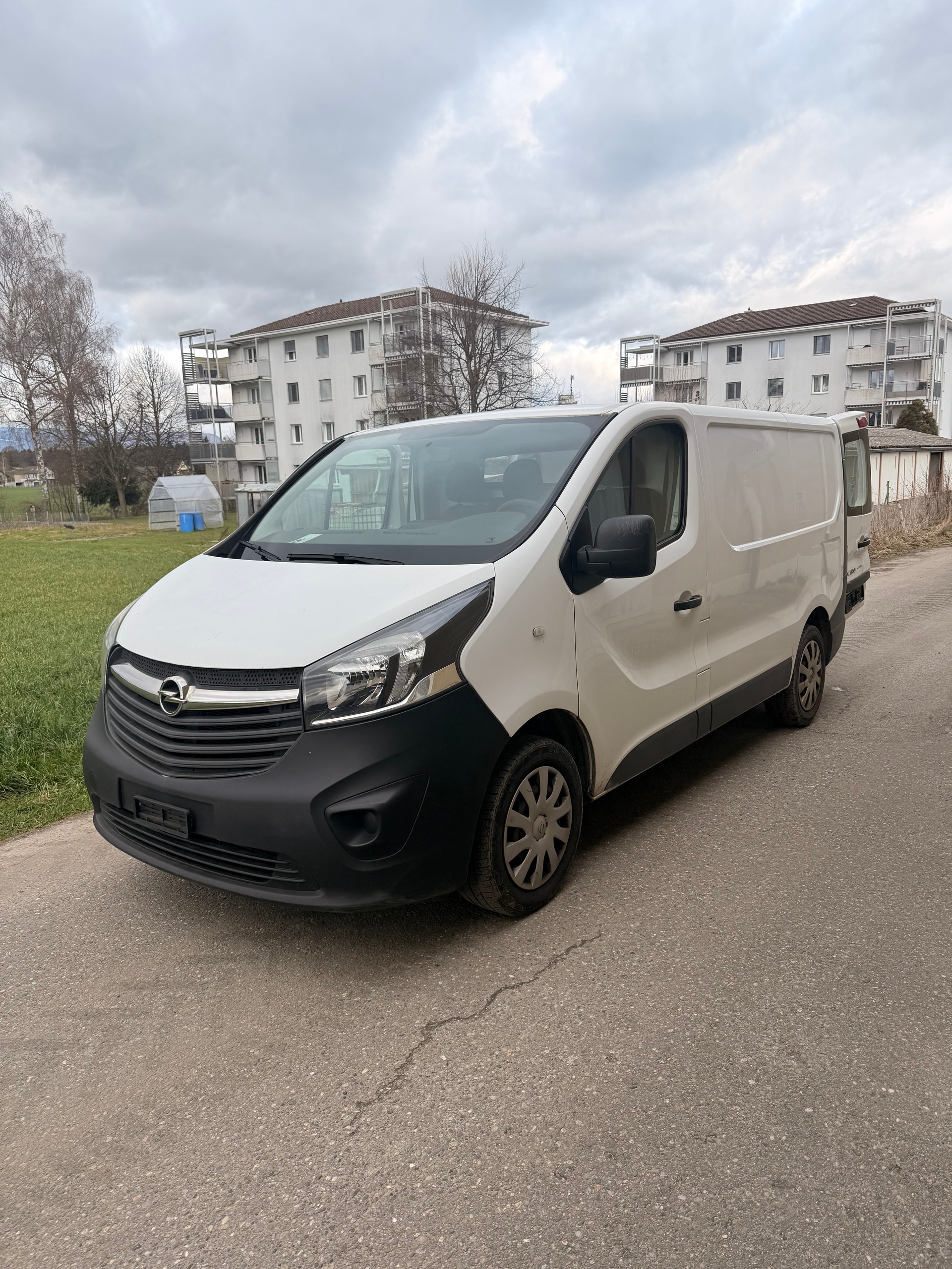 OPEL Vivaro 1.6 CDTI 2.7t L1H1-image-0