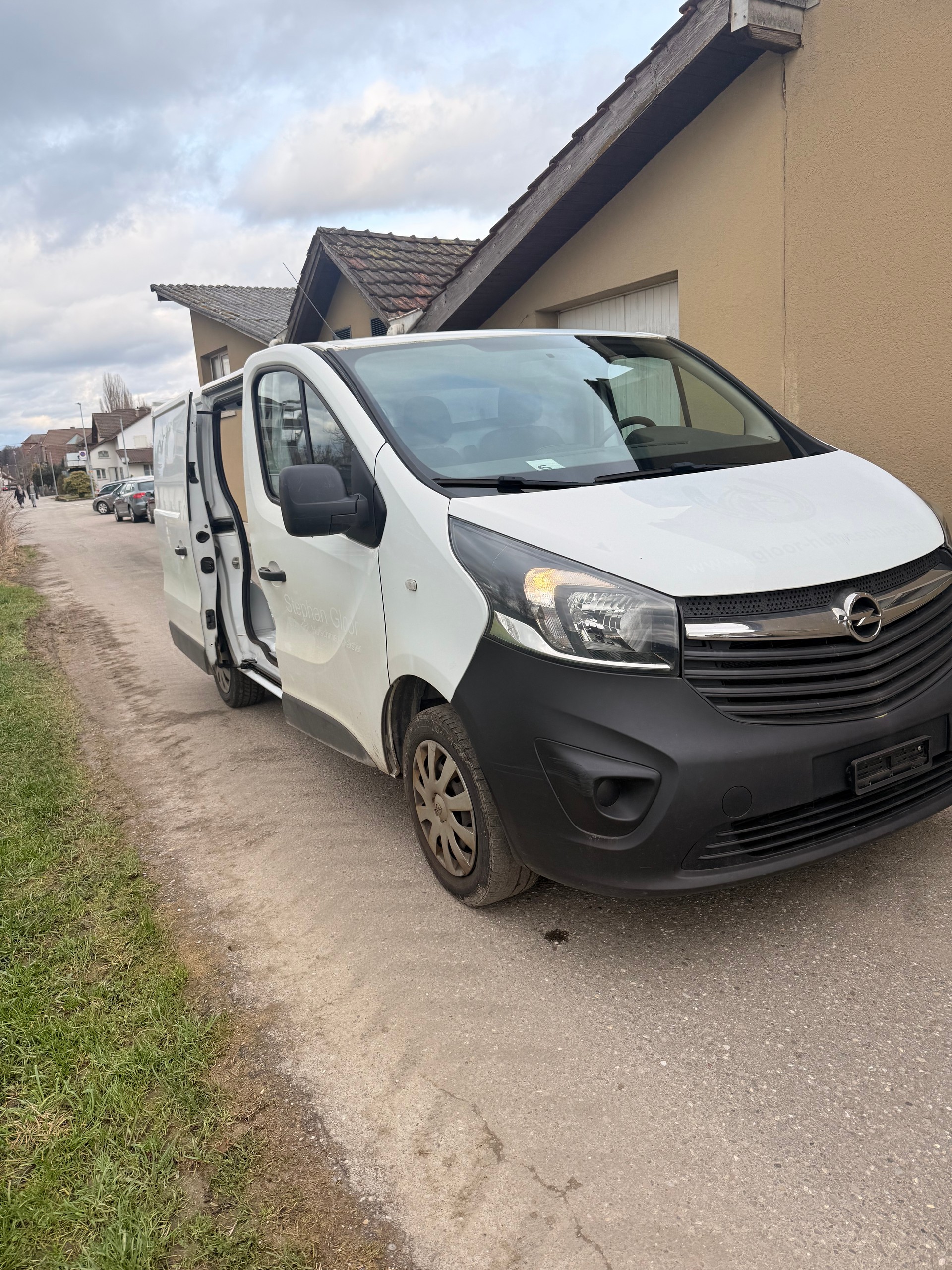 OPEL Vivaro 1.6 CDTI 2.7t L1H1-image-2