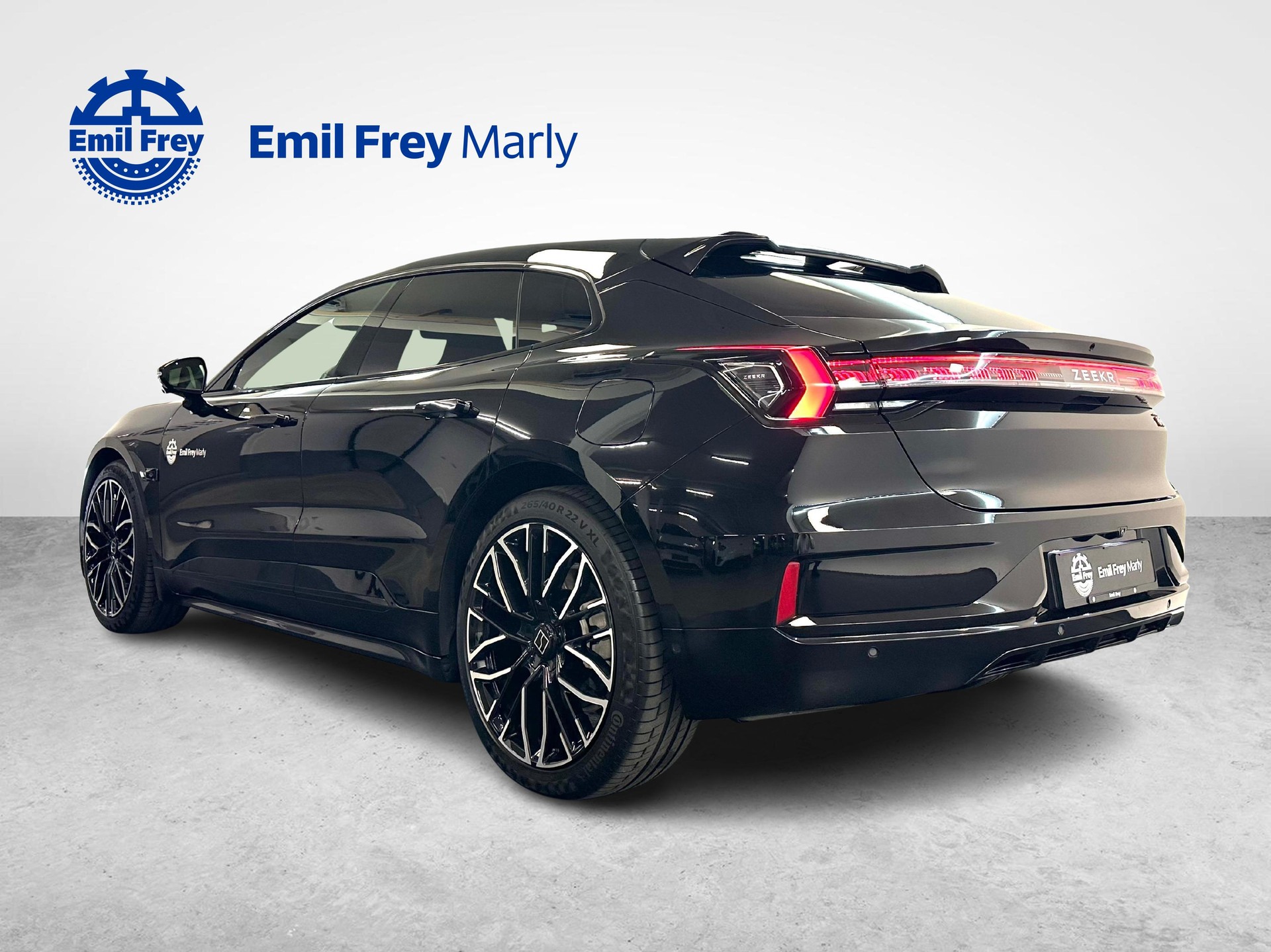 ZEEKR 001 Privilege AWD-showroom-element-2