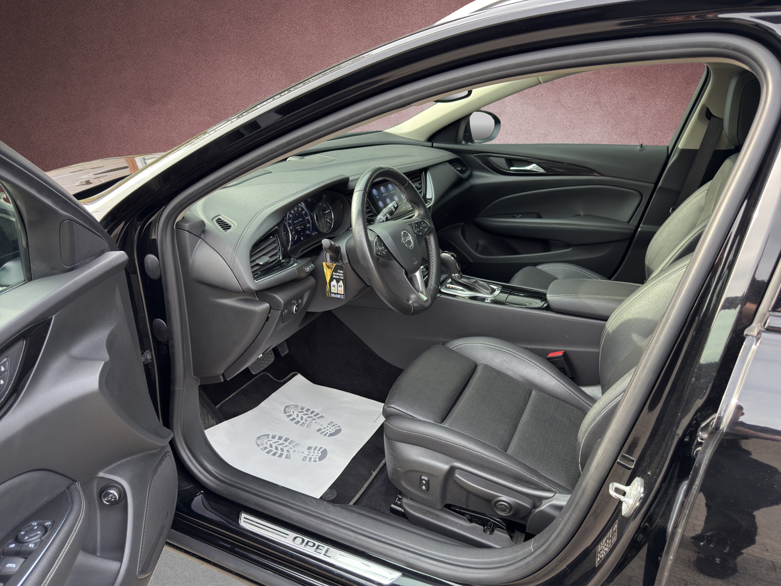 OPEL Insignia 2.0 BiDTI Sports Tourer Excellence 4WD A.-image-5