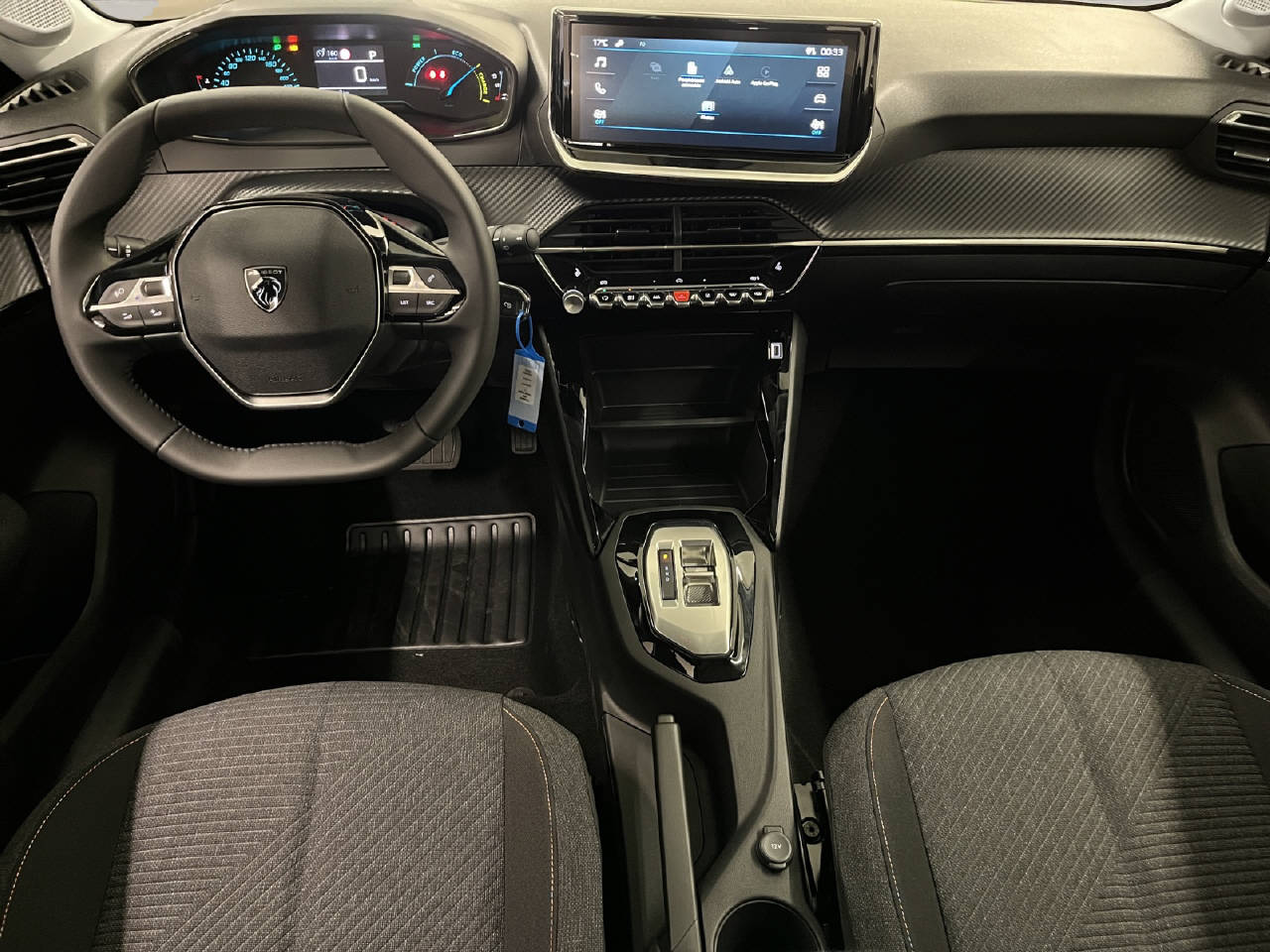 PEUGEOT 208 1.2 Hybrid Style-image-5