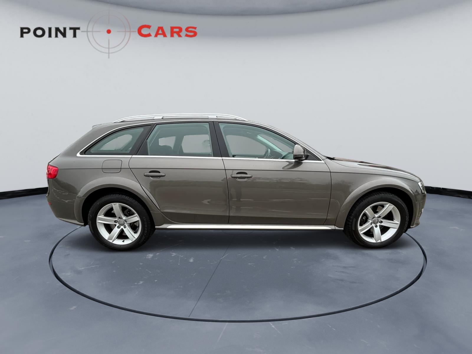 AUDI A4 allroad 3.0 TDI clean diesel quattro S-tronic-image-5