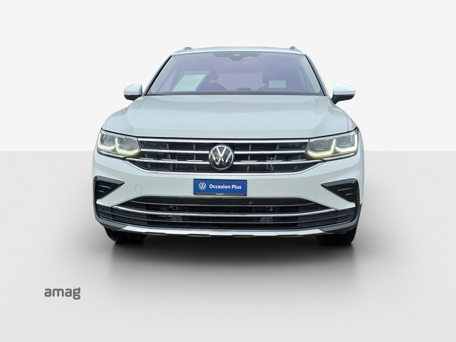 VW Tiguan 2.0 TDI SCR Elegance 4Motion DSG-image-6