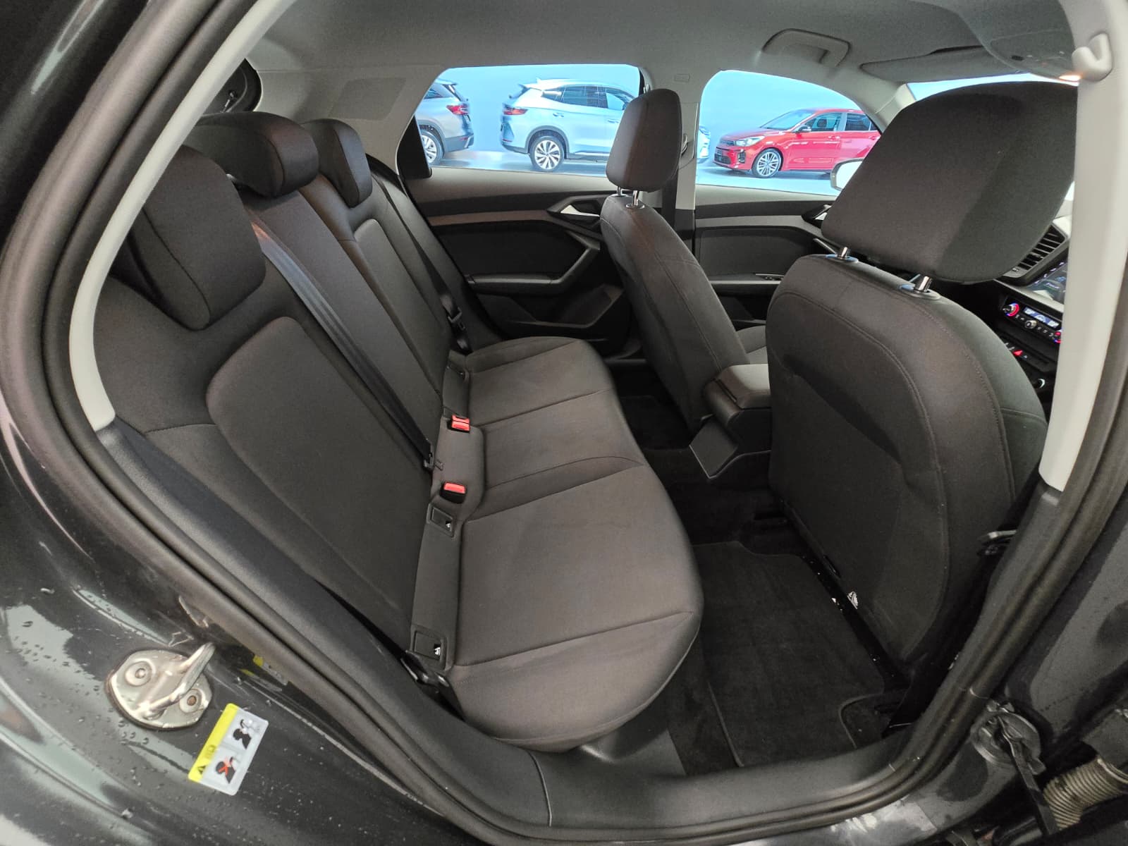AUDI A1 Sportback 30 TFSI Attraction S-tronic-image-13