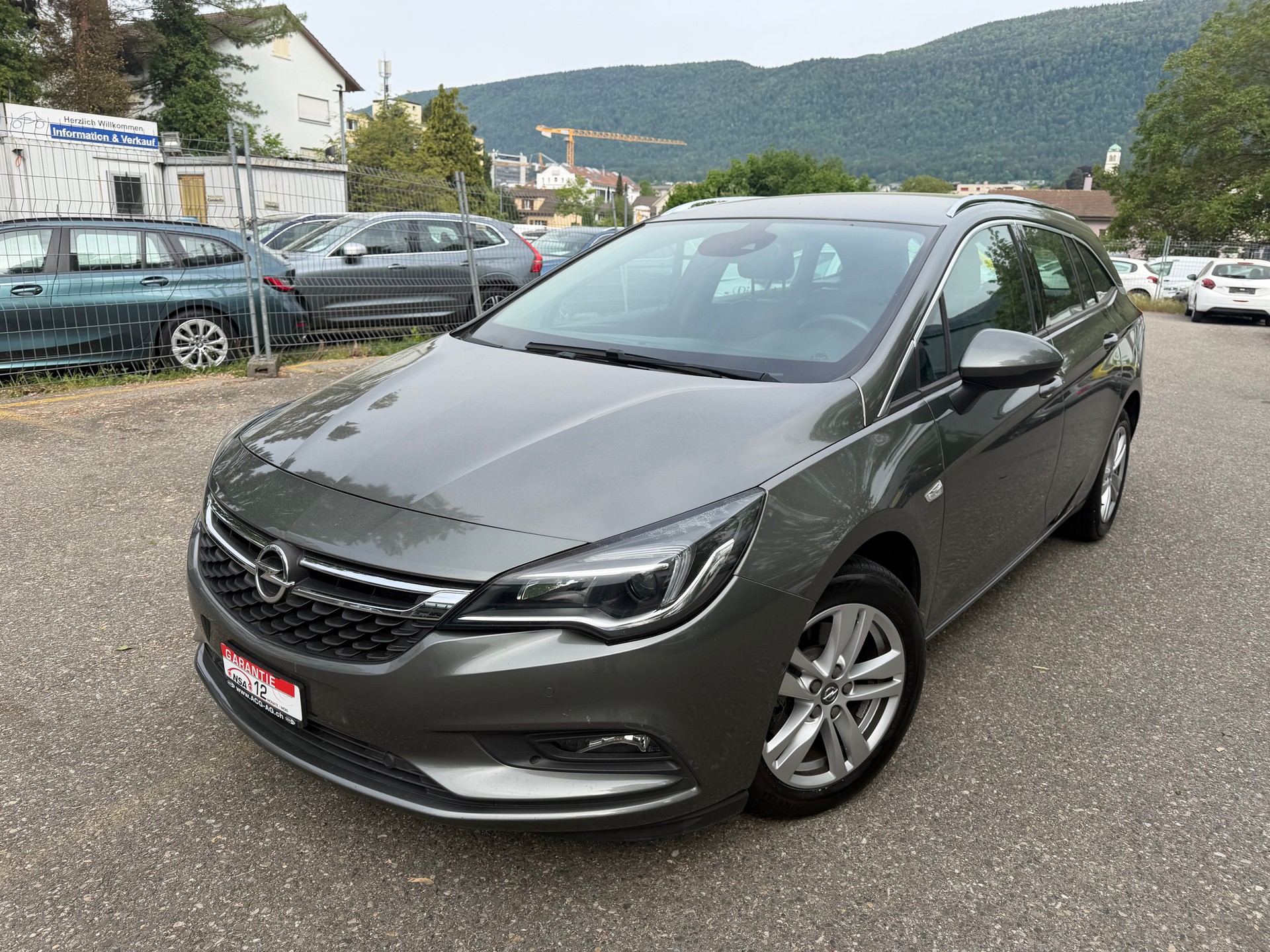 OPEL Astra Sports Tourer 1.6 CDTi ecoF Excellence Autom ** Voll-Leder ** Gr-Navi ** RF-Kamera ** Frisch Ab MFK & Service-image-0