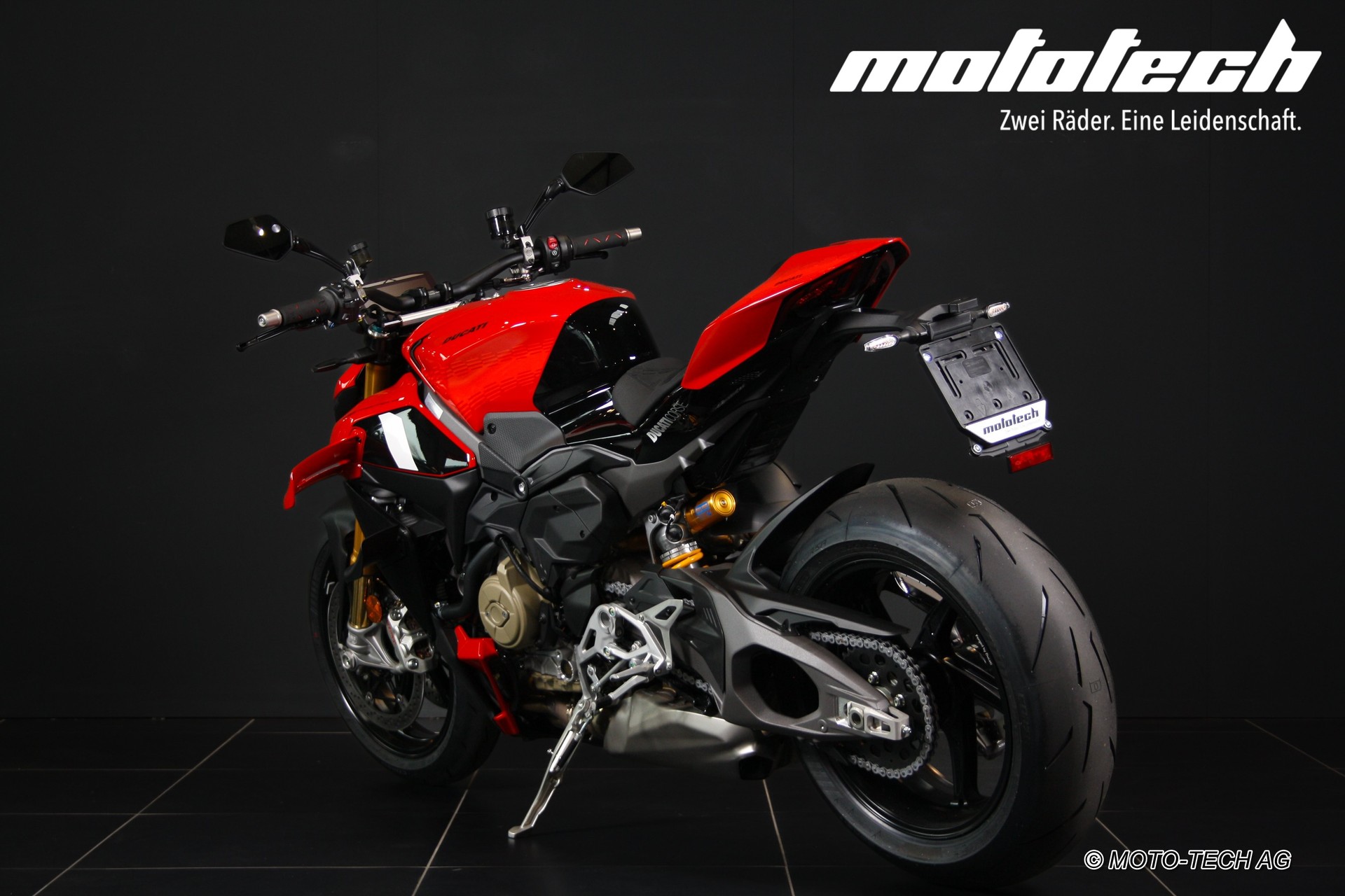 DUCATI Streetfighter V4 S CORSE-showroom-element-3