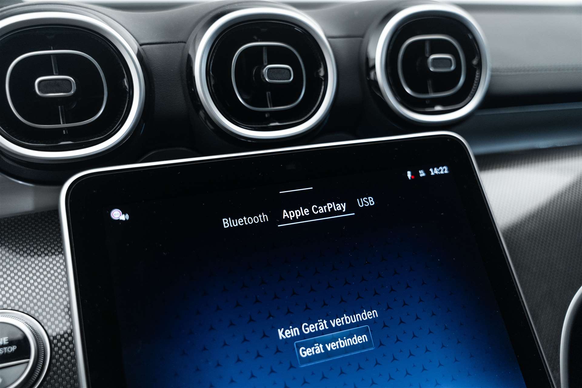 MERCEDES-BENZ MERCEDES-BENZ C 300 T AMG-Line-image-23