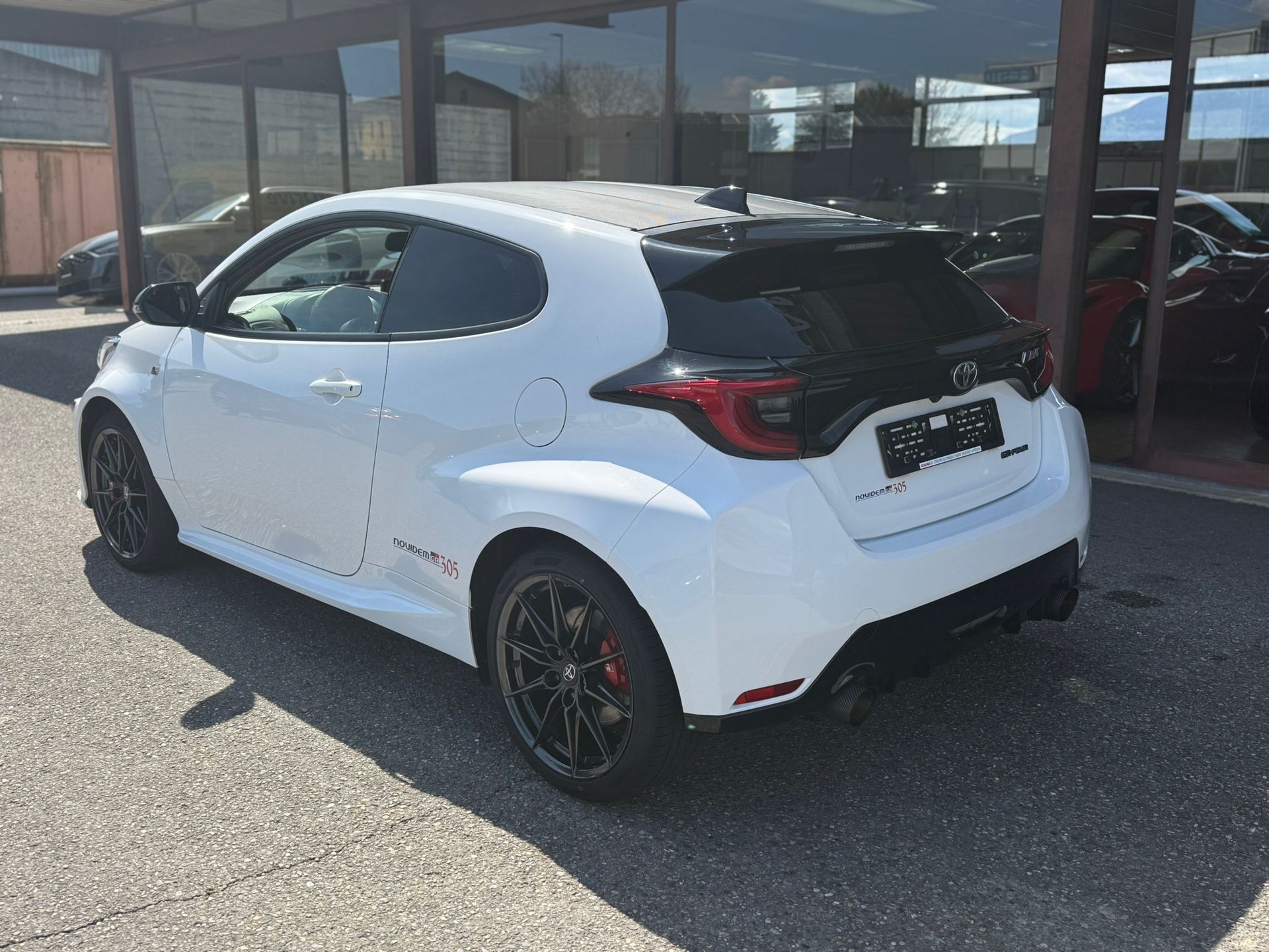 TOYOTA Yaris 1.6 GR Sport-image-3