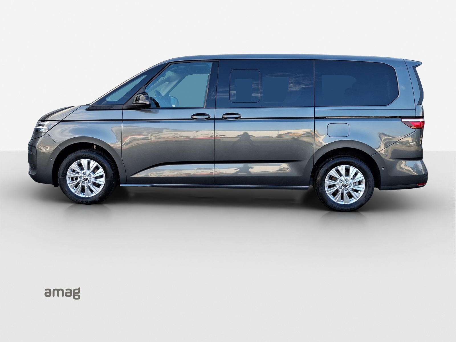 VW Multivan 2.0 TDI Liberty DSG Lang-image-1