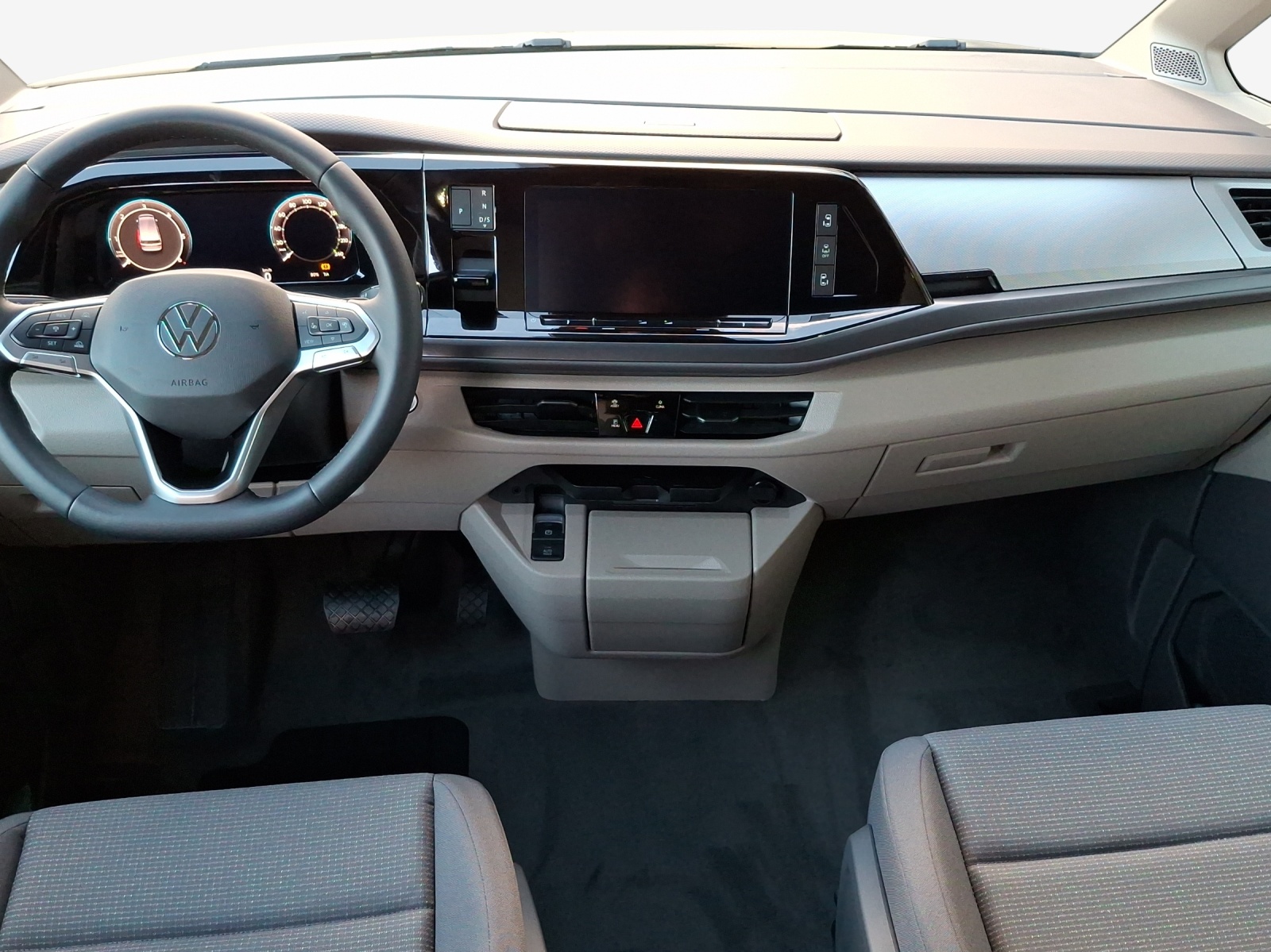 VW Multivan 2.0 TDI Liberty DSG Lang-image-8