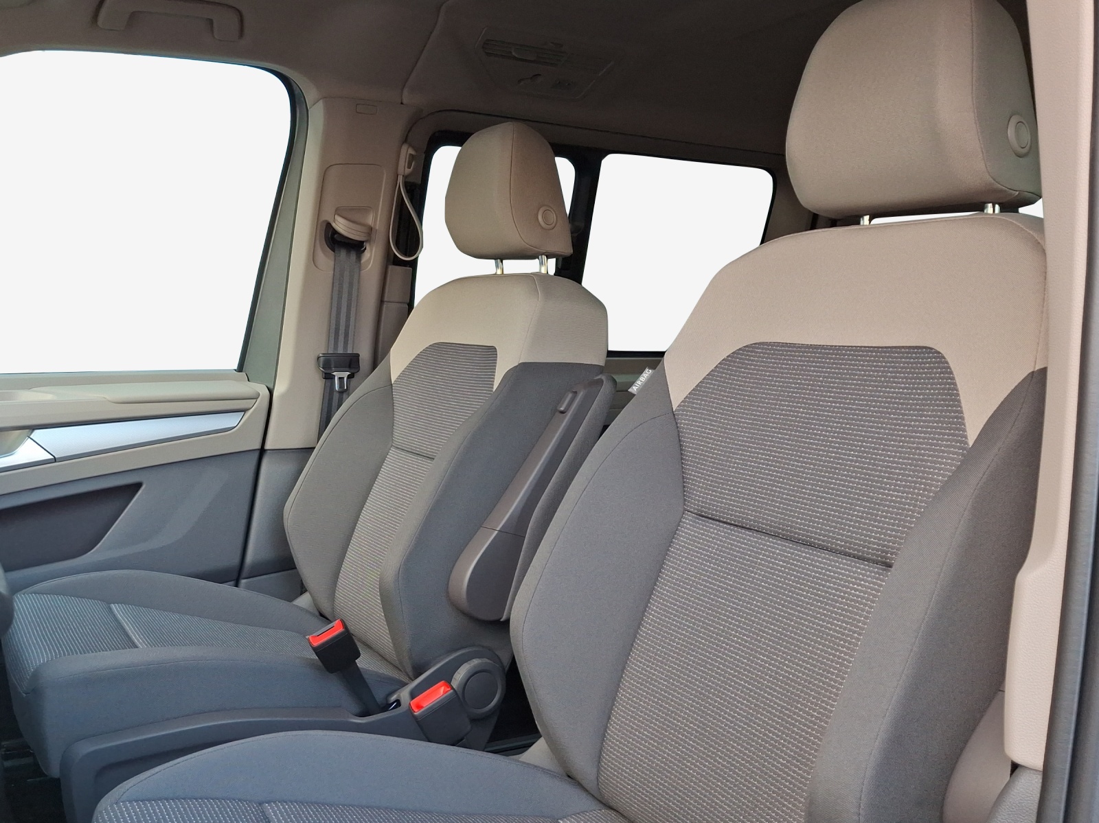 VW Multivan 2.0 TDI Liberty DSG Lang-image-7