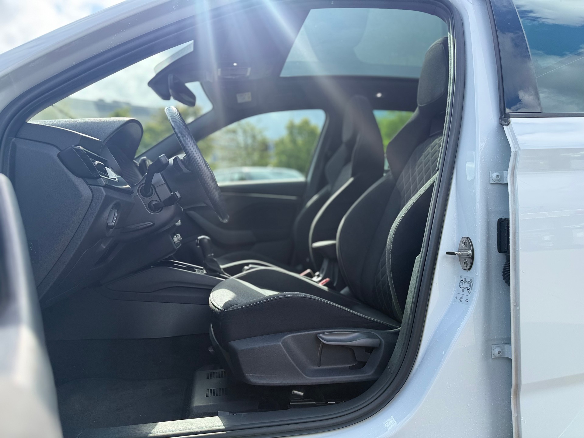 SKODA Kamiq 1.5 TSI ACT Style DSG-image-11