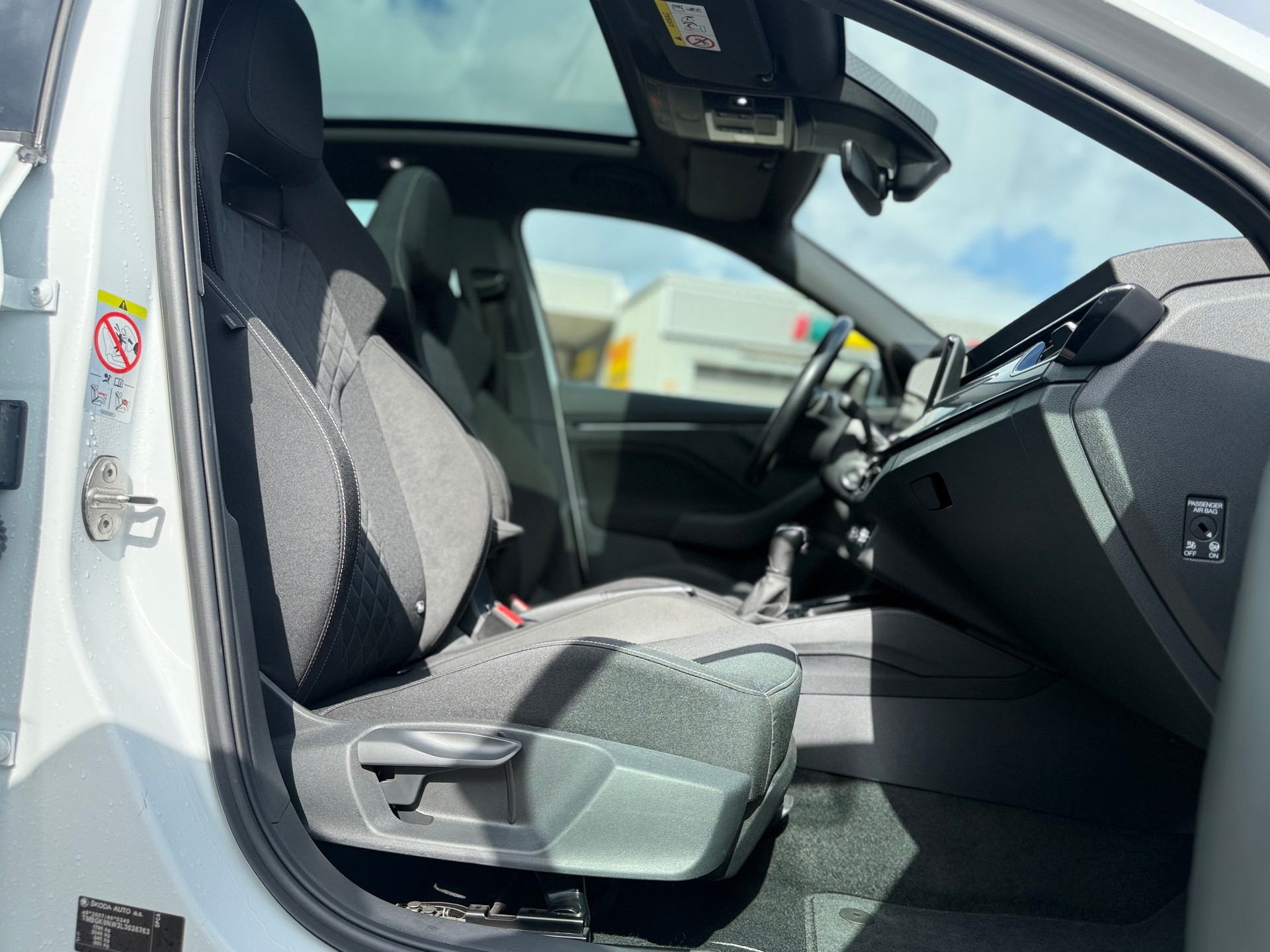 SKODA Kamiq 1.5 TSI ACT Style DSG-image-12