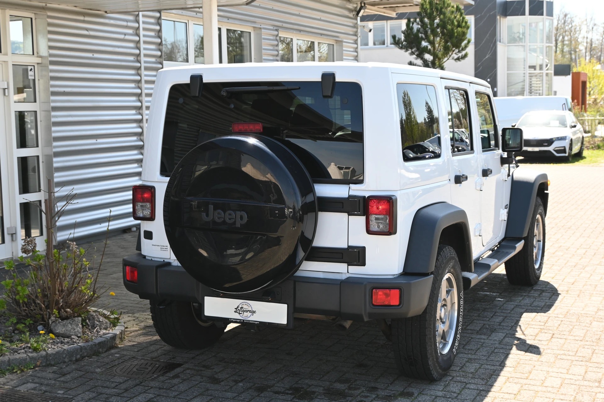 JEEP Wrangler 2.8CRD Unlimited Rubicon Recon Automat 4X4 200PS + AHK 2200kg + Frisch ab MFK 06.2026-image-6