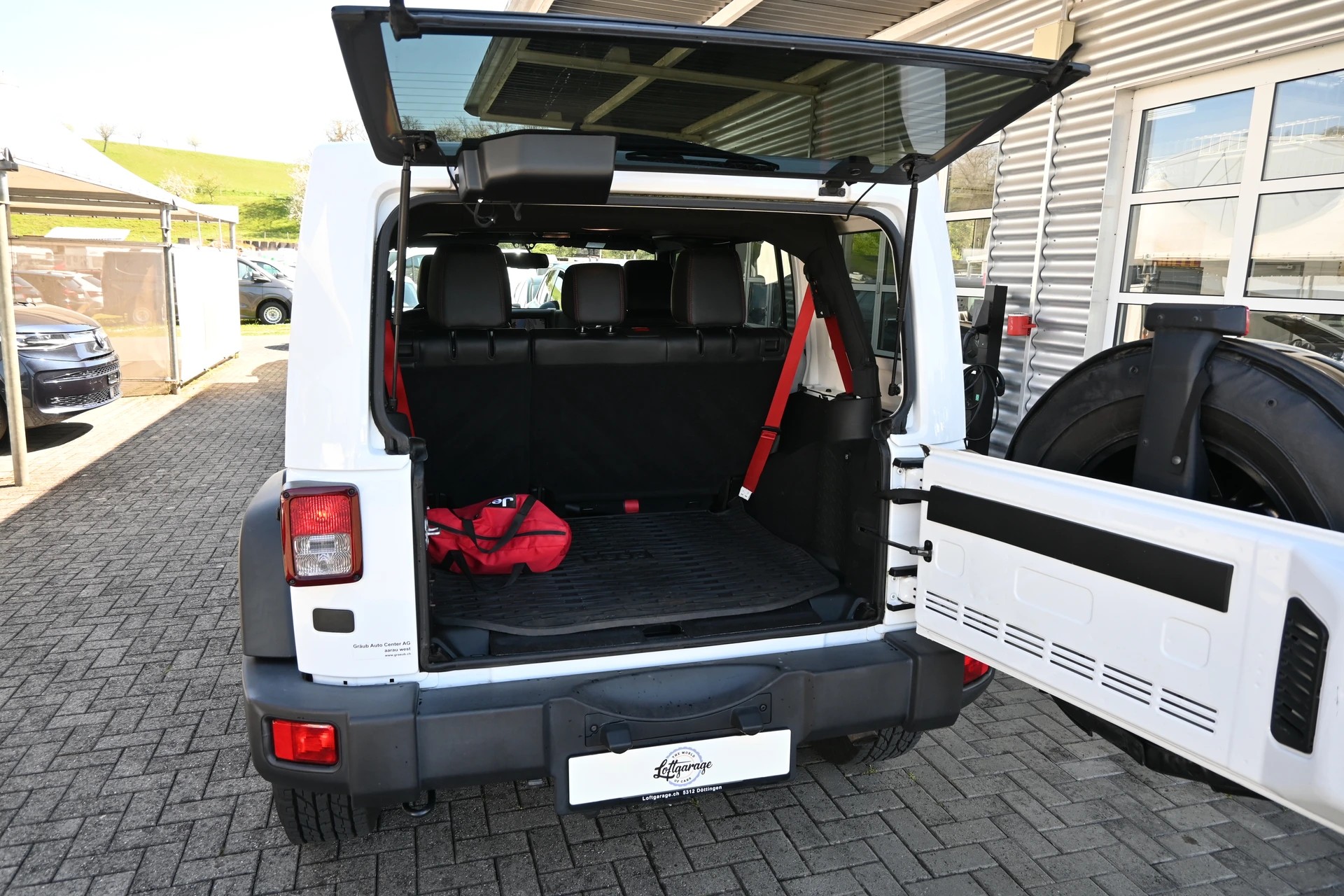 JEEP Wrangler 2.8CRD Unlimited Rubicon Recon Automat 4X4 200PS + AHK 2200kg + Frisch ab MFK 06.2026-image-7