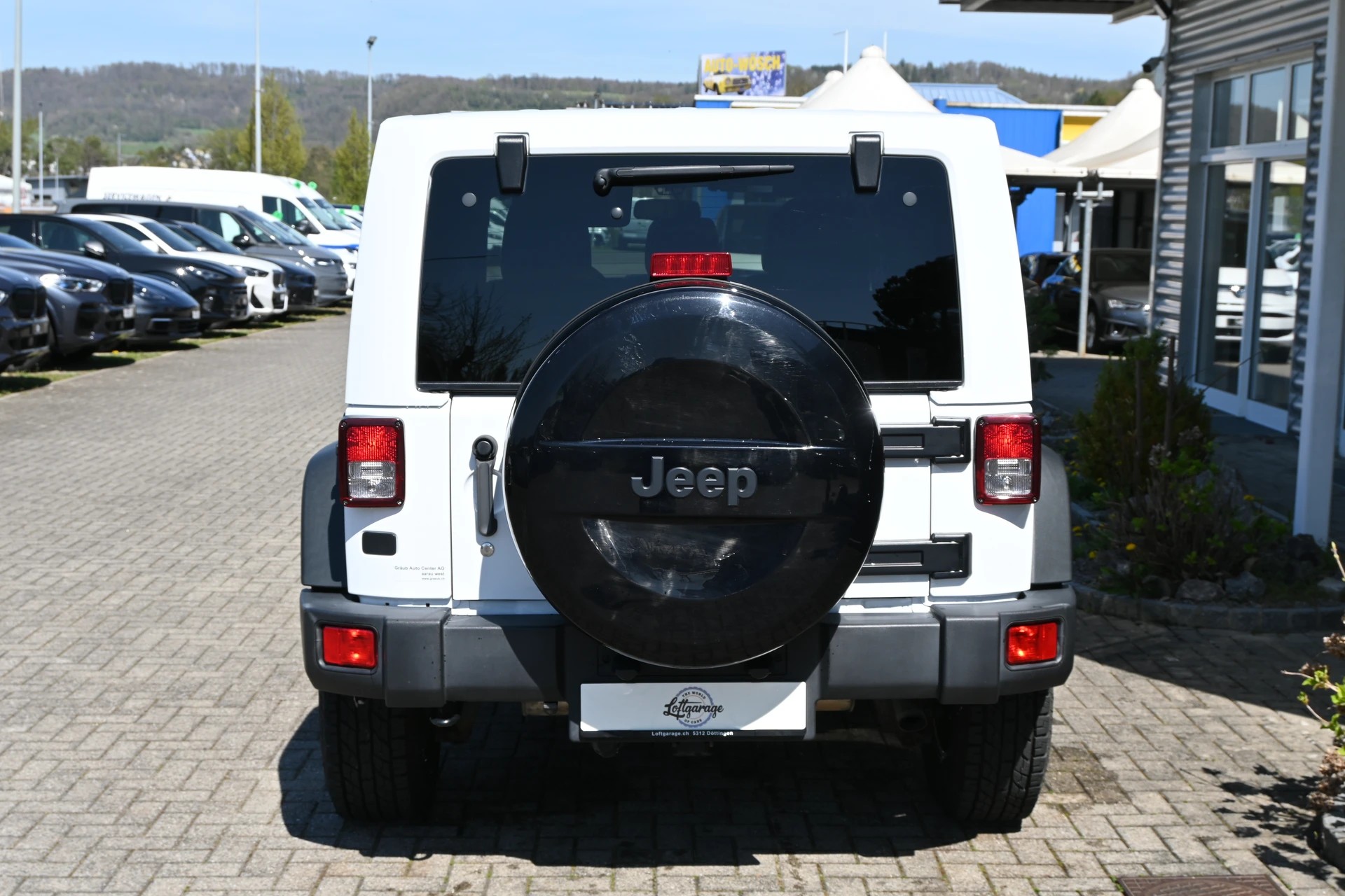 JEEP Wrangler 2.8CRD Unlimited Rubicon Recon Automat 4X4 200PS + AHK 2200kg + Frisch ab MFK 06.2026-showroom-element-2